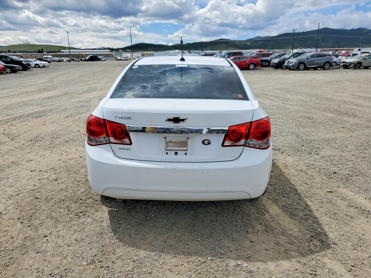 2014 Chevrolet Cruze Ls White vin: 1G1PA5SH4E7383430