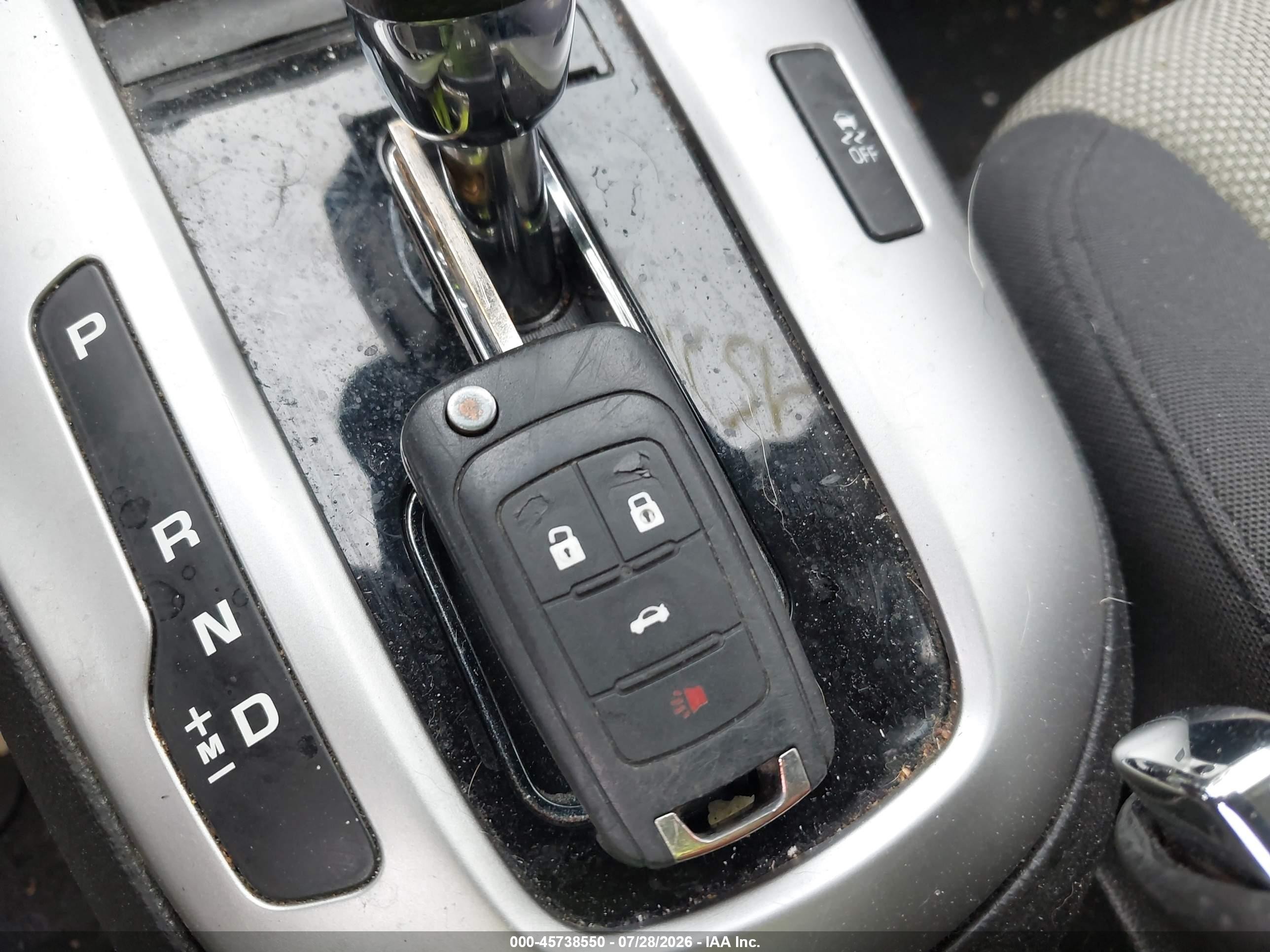 2014 Chevrolet Cruze Ls Auto Серебряный vin: 1G1PA5SH4E7483902