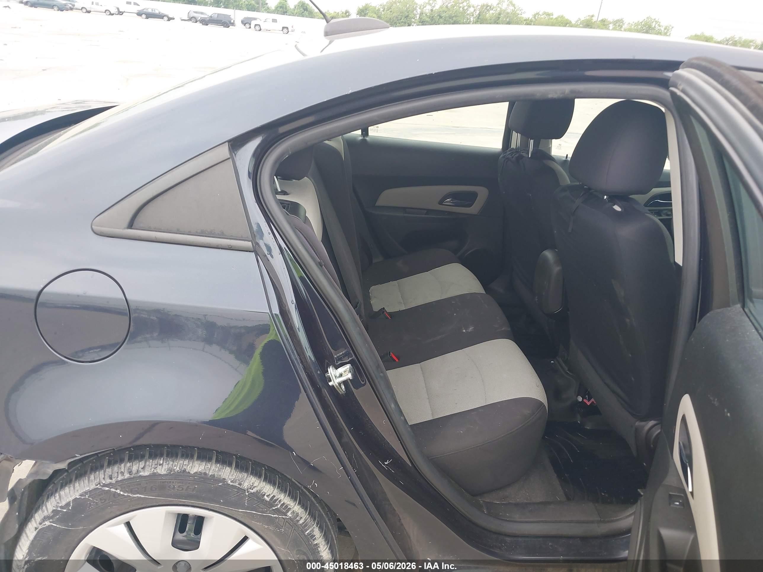 2015 Chevrolet Cruze Ls Auto Blue vin: 1G1PA5SH4F7215465