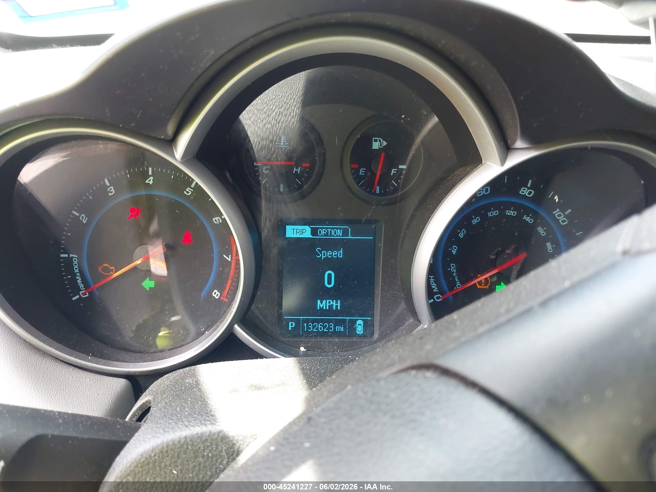 2013 Chevrolet Cruze Ls Auto Tan vin: 1G1PA5SH5D7167245
