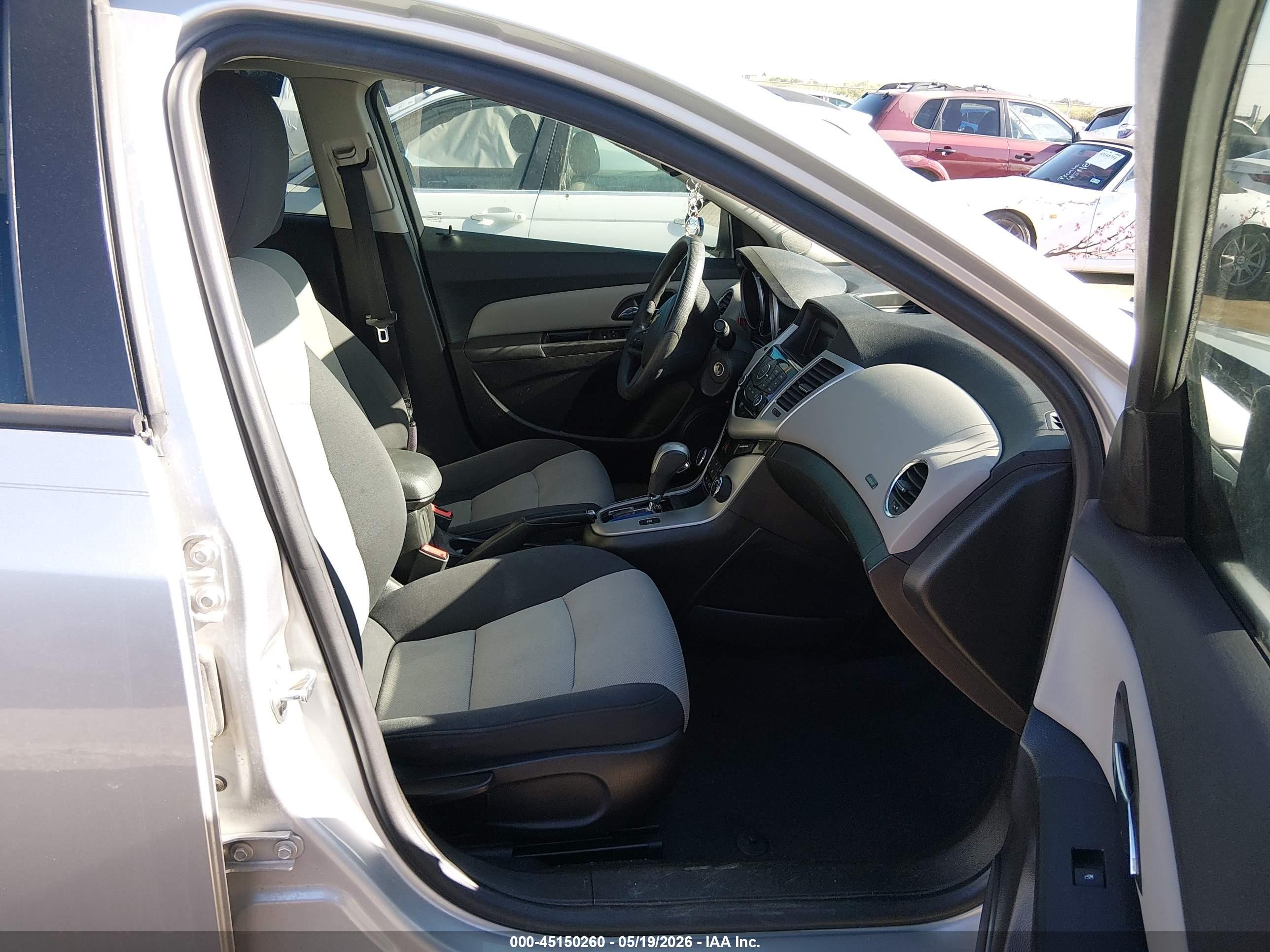 2013 Chevrolet Cruze Ls Auto Silver vin: 1G1PA5SH5D7232403