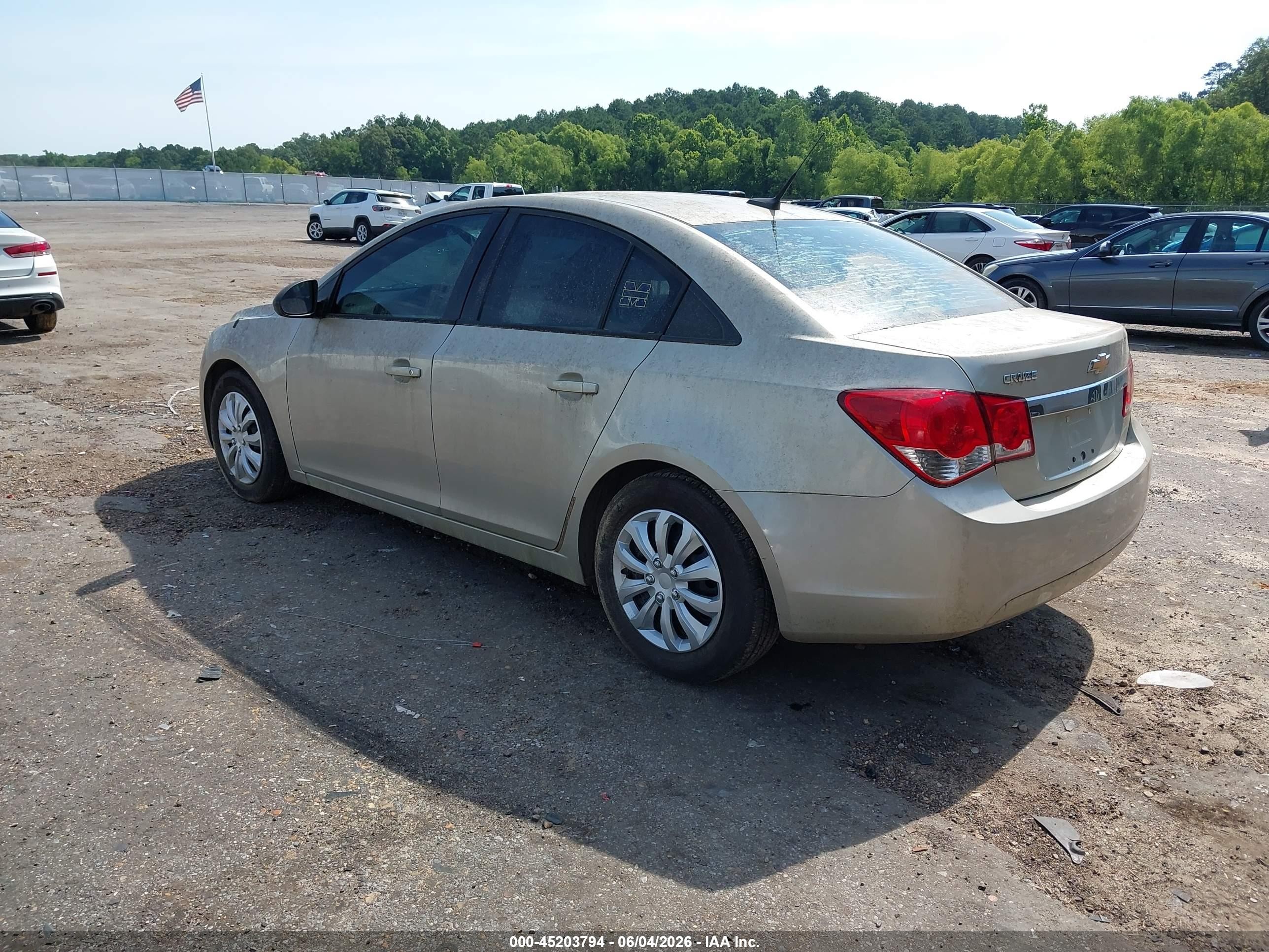 2013 Chevrolet Cruze Ls Auto Silver vin: 1G1PA5SH5D7243398
