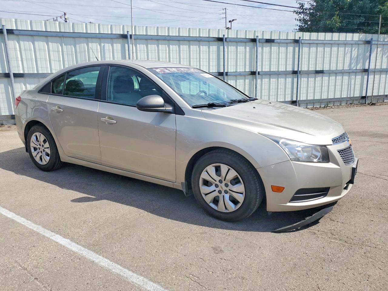 2013 Chevrolet Cruze Ls Tan vin: 1G1PA5SH5D7256832