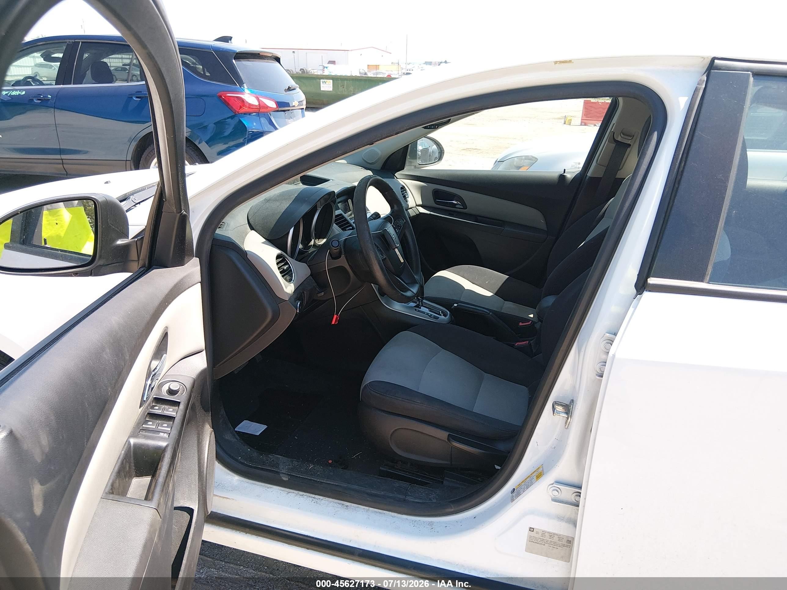 2013 Chevrolet Cruze Ls Auto White vin: 1G1PA5SH5D7279138