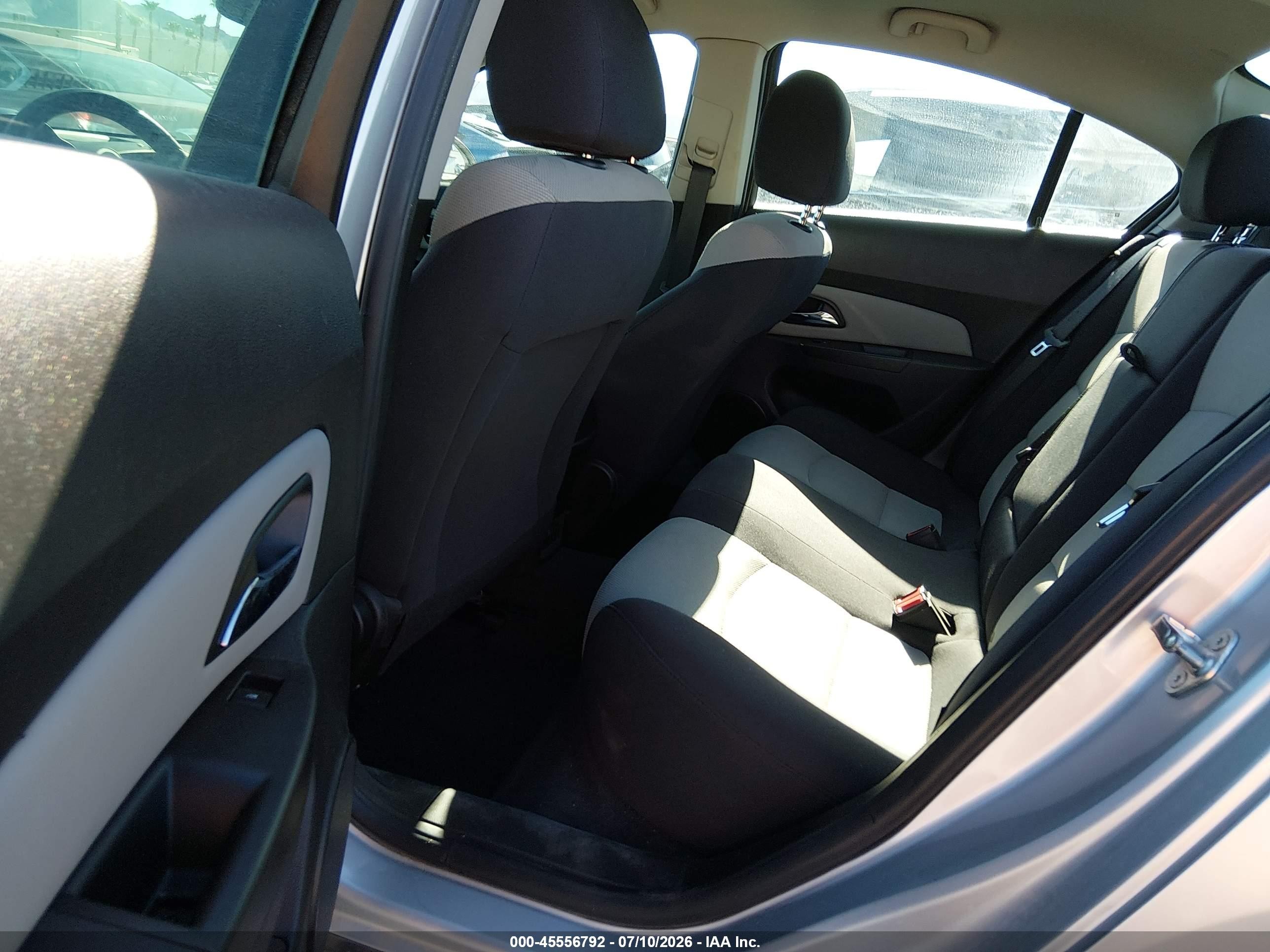 2014 Chevrolet Cruze Ls Auto Silver vin: 1G1PA5SH5E7197170