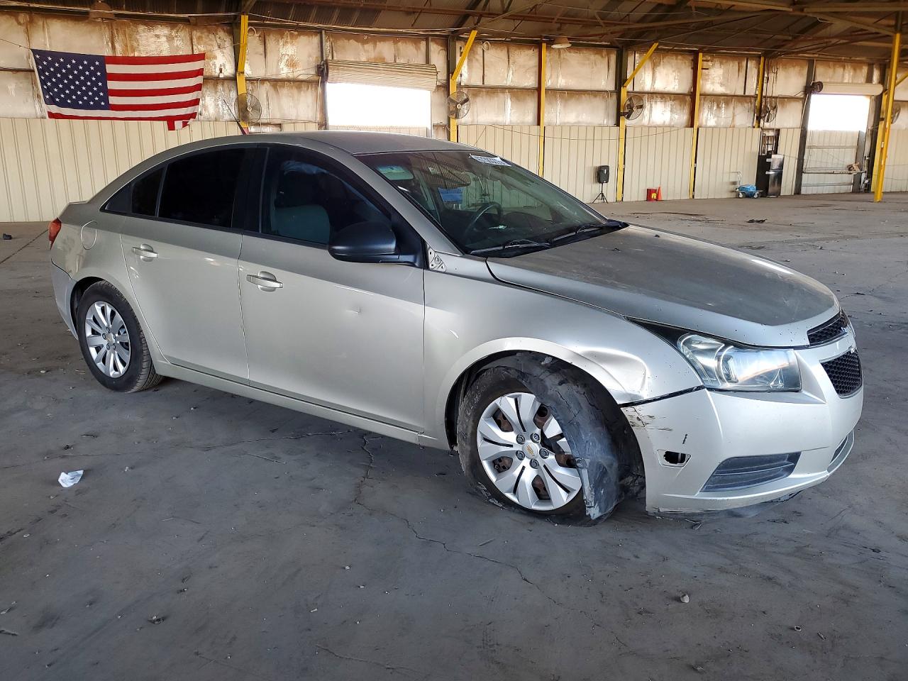 2014 Chevrolet Cruze Ls Beige vin: 1G1PA5SH5E7237022