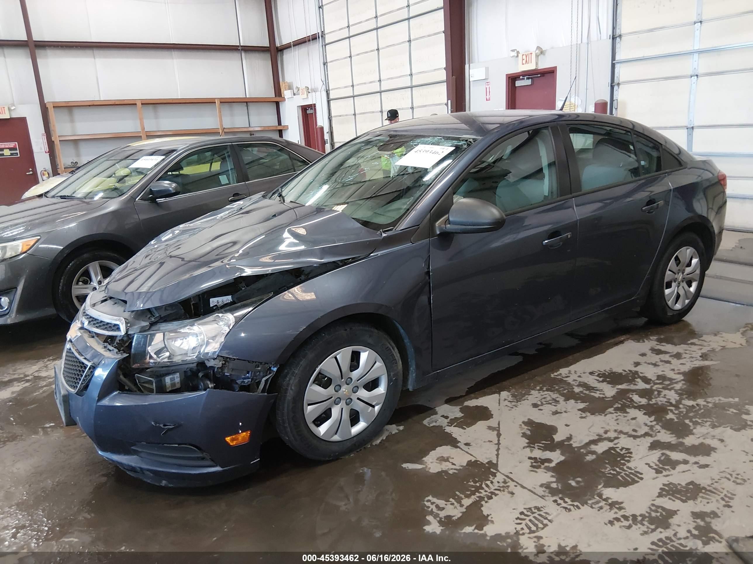 2014 Chevrolet Cruze Ls Auto Gray vin: 1G1PA5SH5E7248151