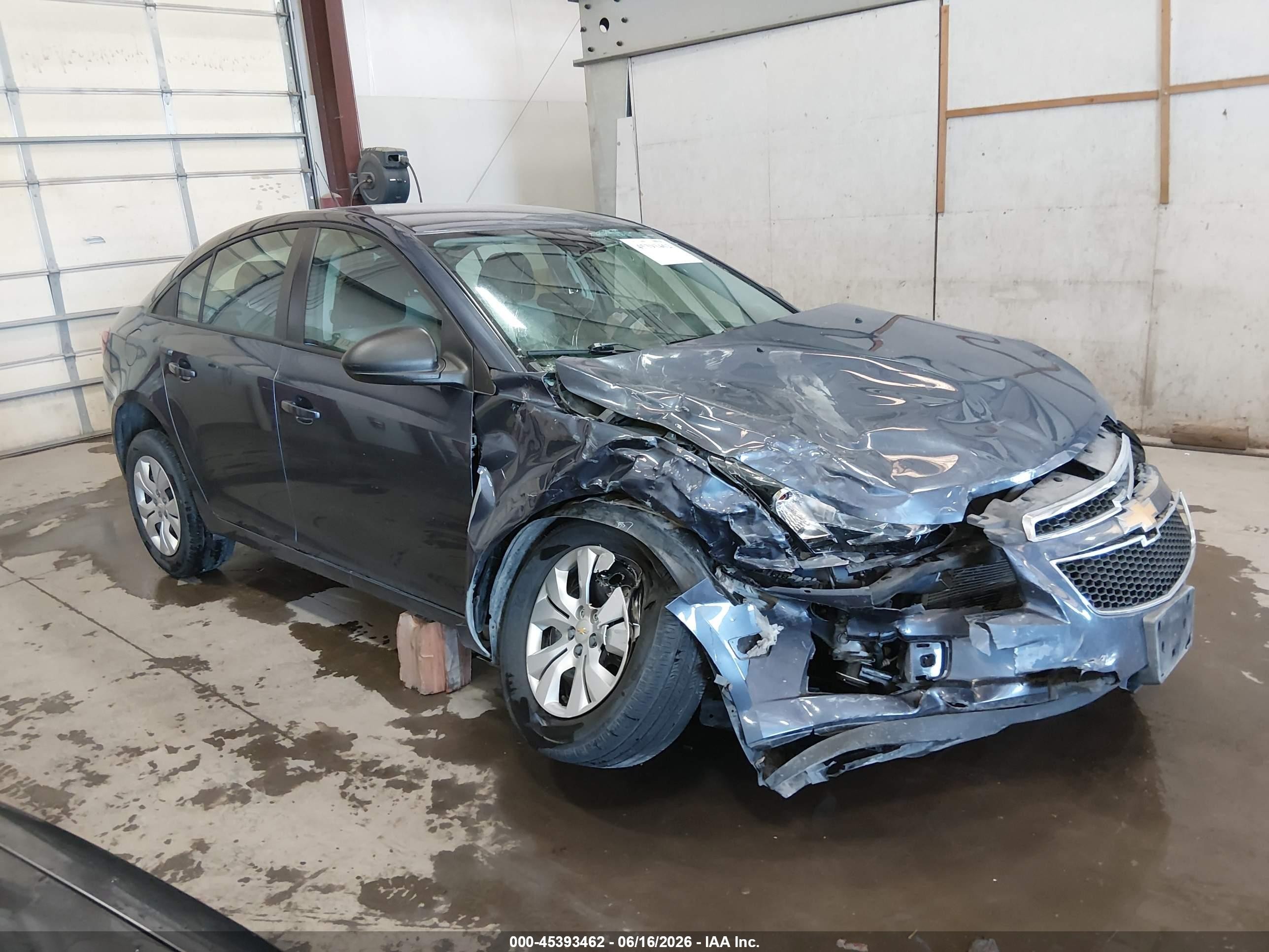 2014 Chevrolet Cruze Ls Auto Gray vin: 1G1PA5SH5E7248151