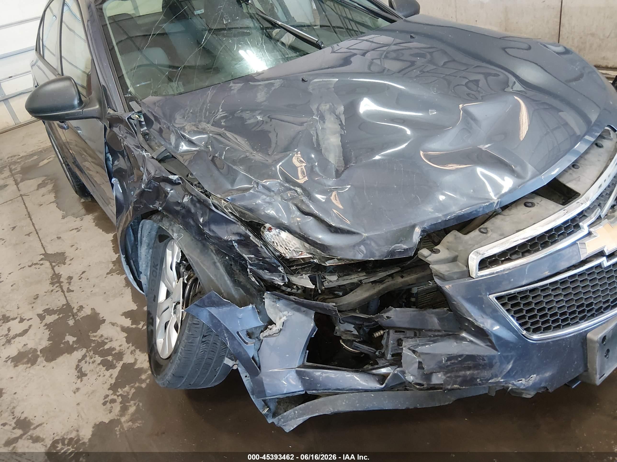 2014 Chevrolet Cruze Ls Auto Gray vin: 1G1PA5SH5E7248151