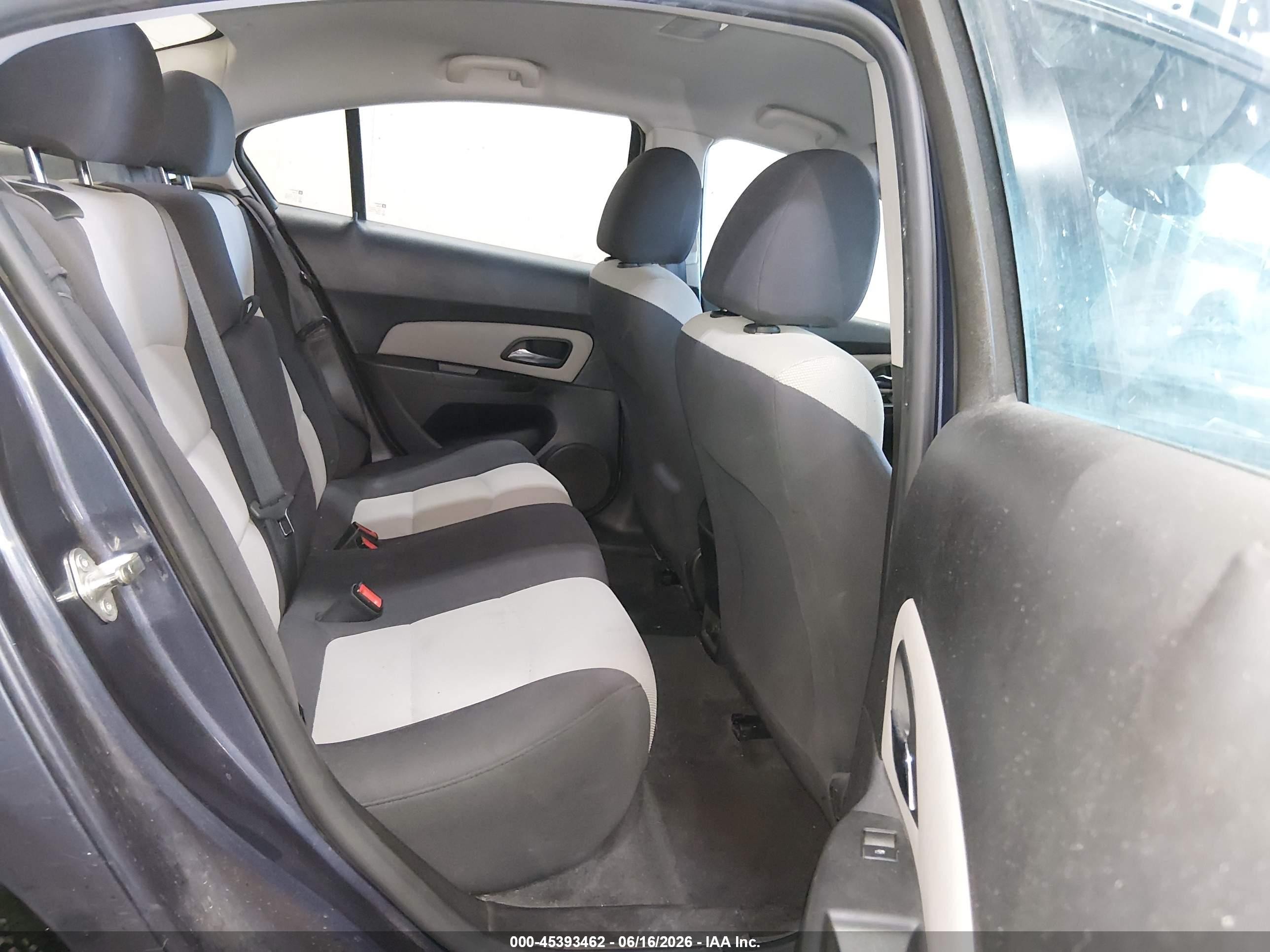 2014 Chevrolet Cruze Ls Auto Gray vin: 1G1PA5SH5E7248151