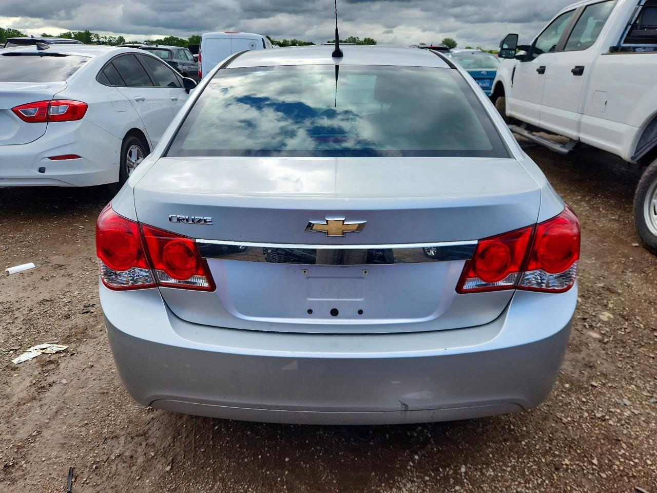 2014 Chevrolet Cruze Ls Silver vin: 1G1PA5SH5E7325584