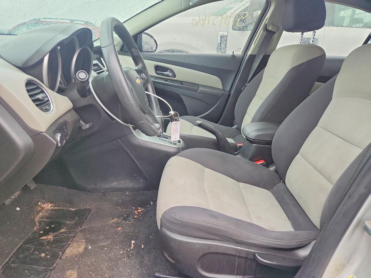 2014 Chevrolet Cruze Ls Silver vin: 1G1PA5SH5E7325584