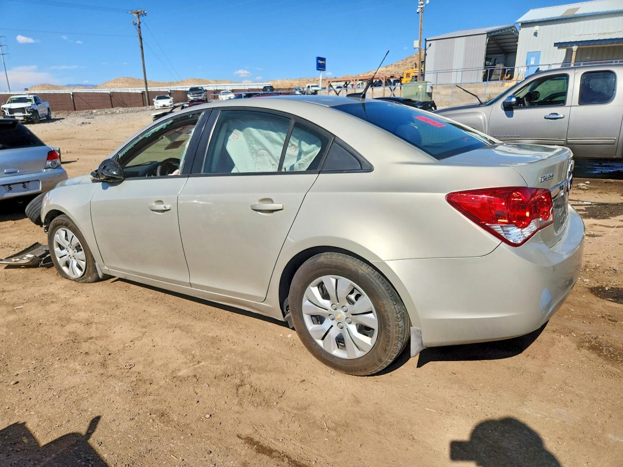 2014 Chevrolet Cruze Ls Beige vin: 1G1PA5SH5E7351764