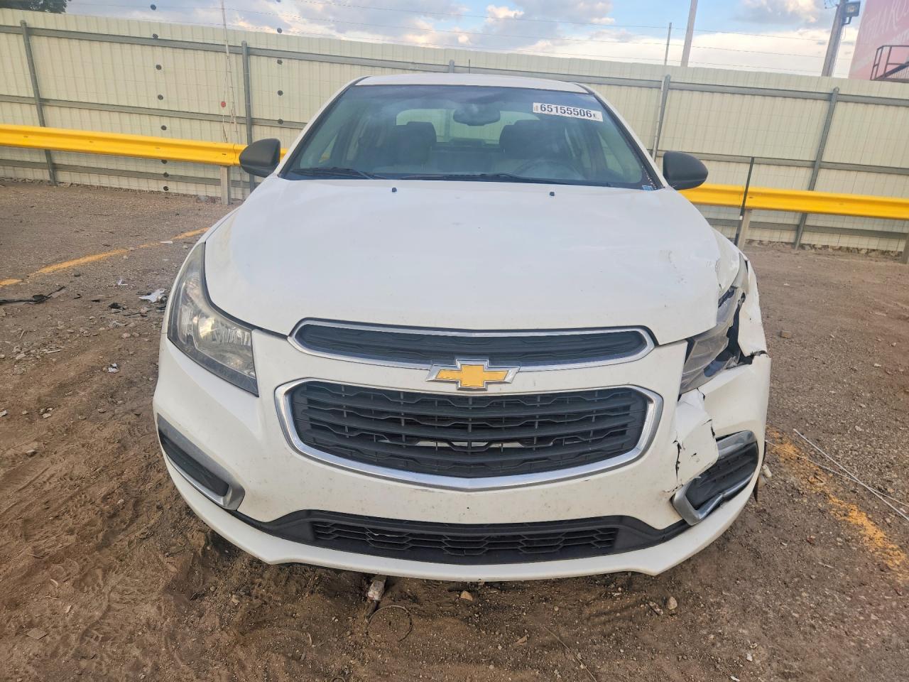 2015 Chevrolet Cruze Ls White vin: 1G1PA5SH5F7167488