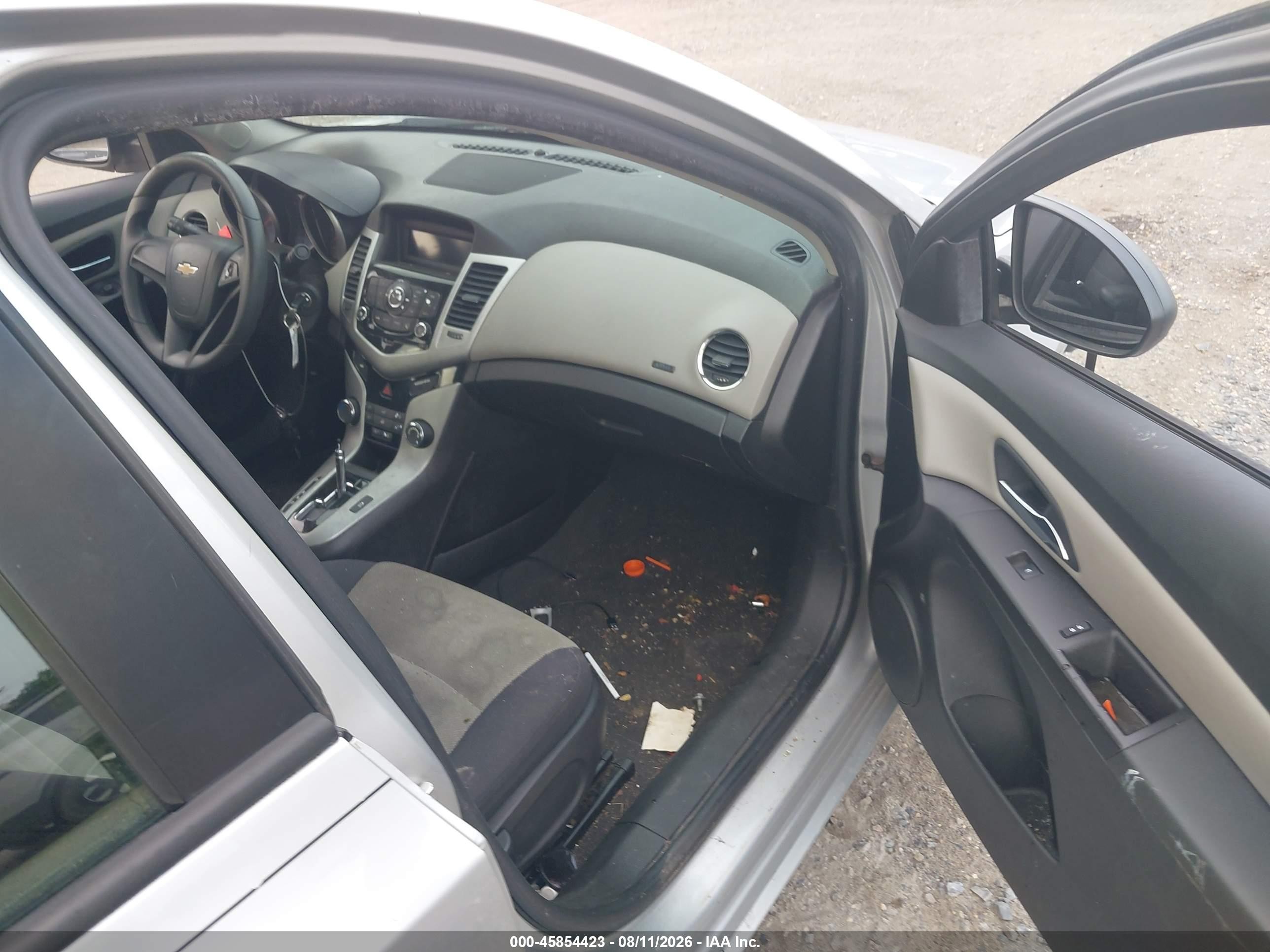 2015 Chevrolet Cruze Ls Auto Silver vin: 1G1PA5SH5F7192214