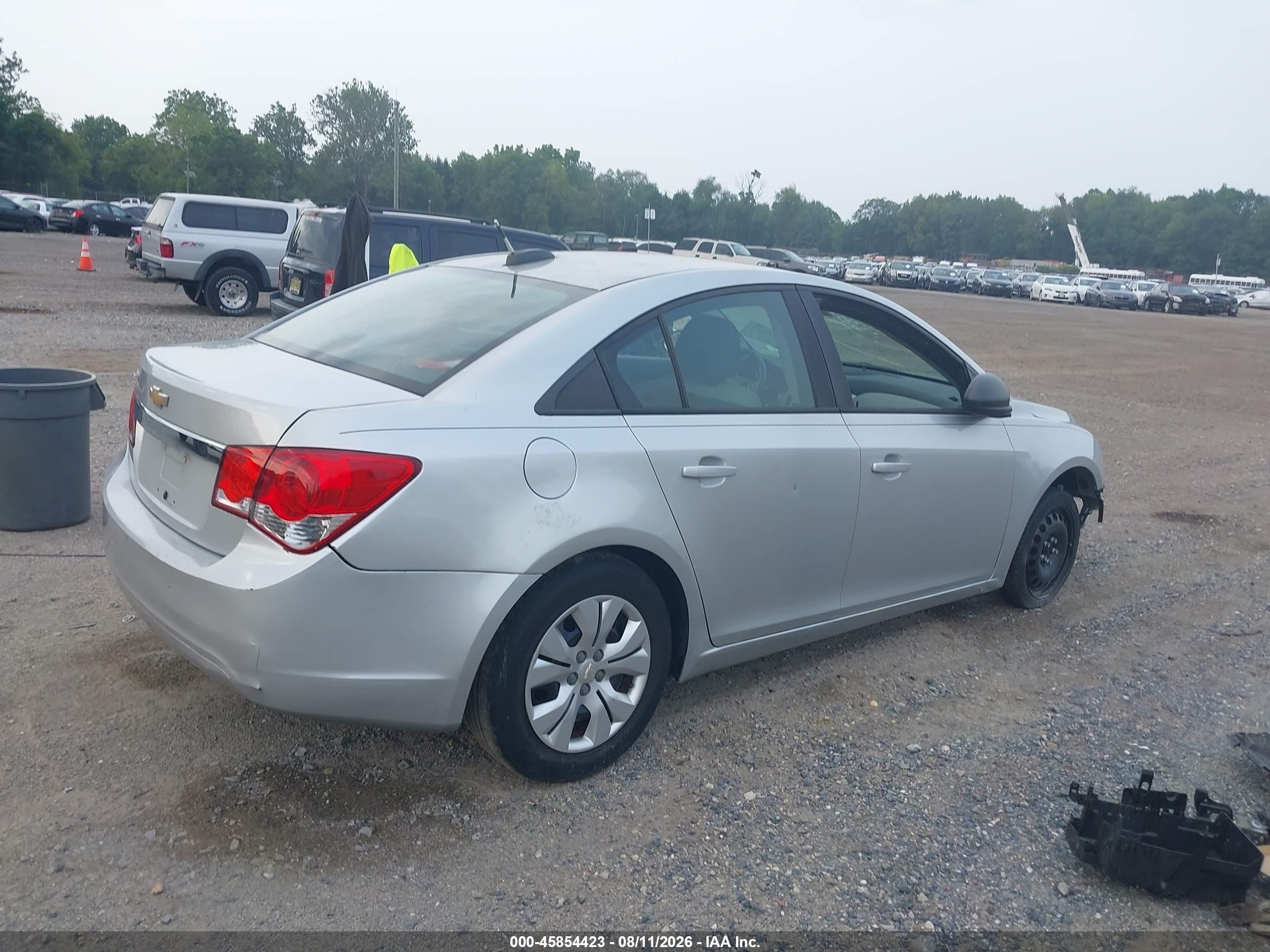 2015 Chevrolet Cruze Ls Auto Silver vin: 1G1PA5SH5F7192214
