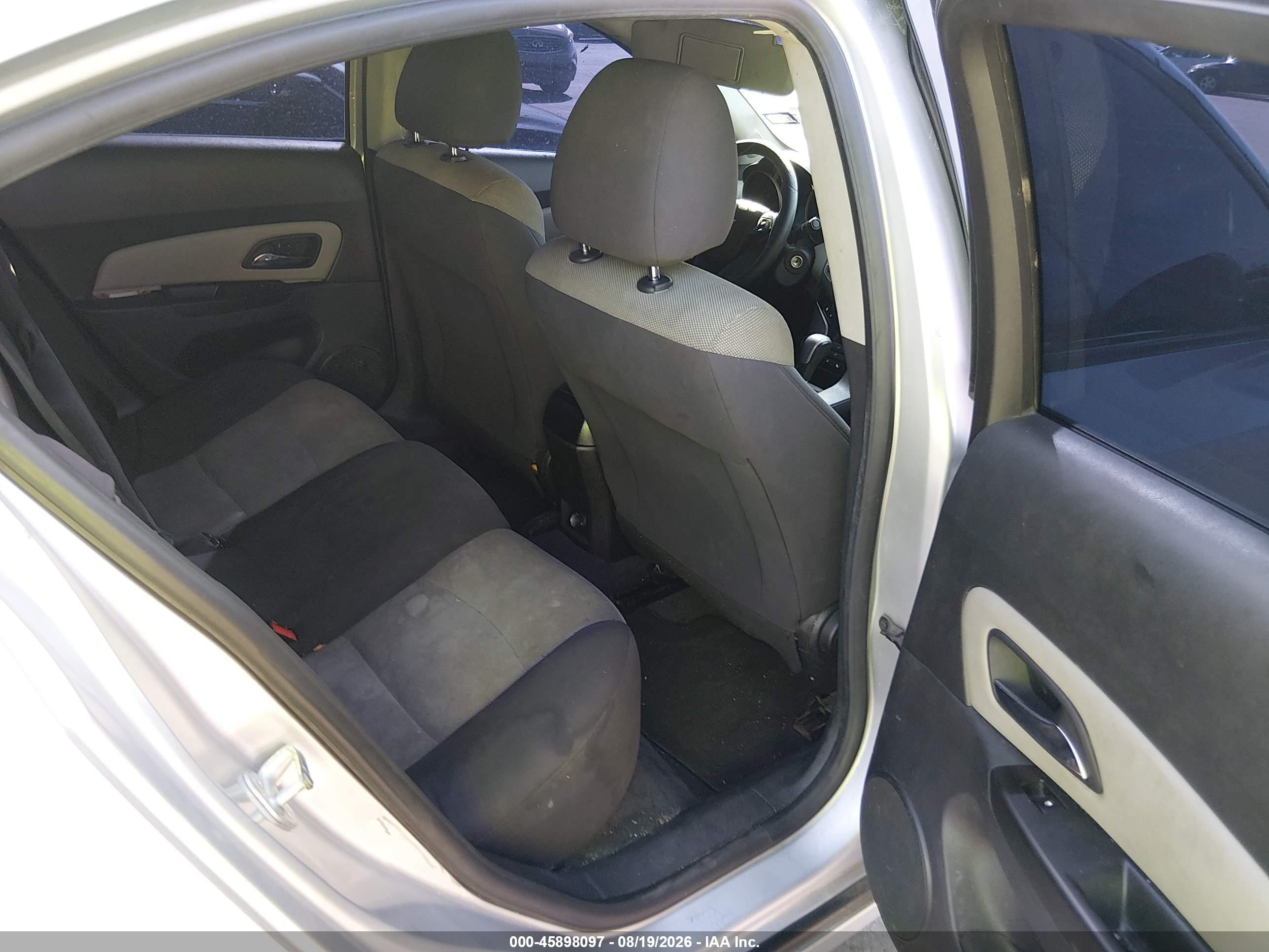 2013 Chevrolet Cruze Ls Auto Silver vin: 1G1PA5SH6D7126719