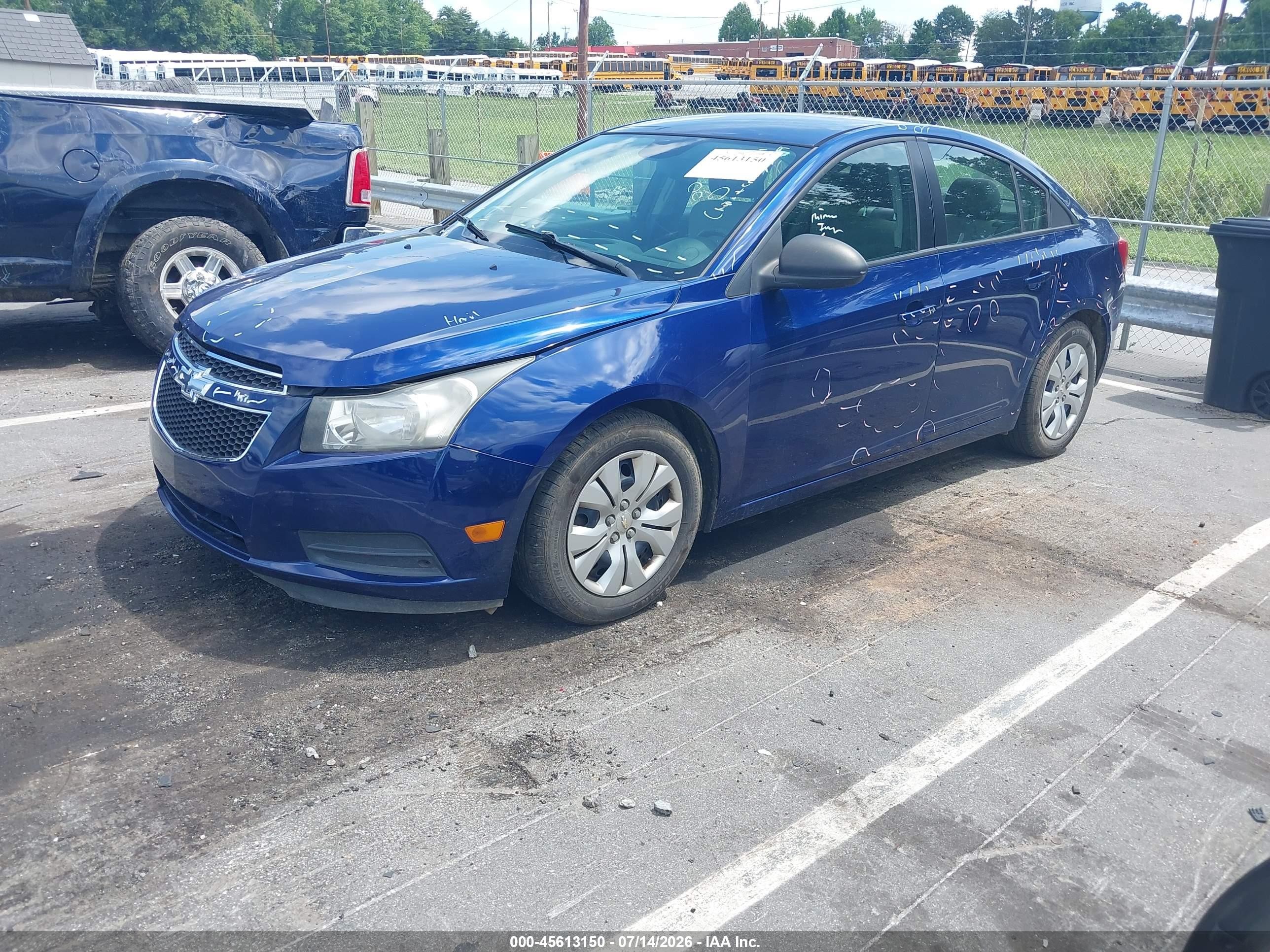 2013 Chevrolet Cruze Ls Auto Blue vin: 1G1PA5SH6D7263840