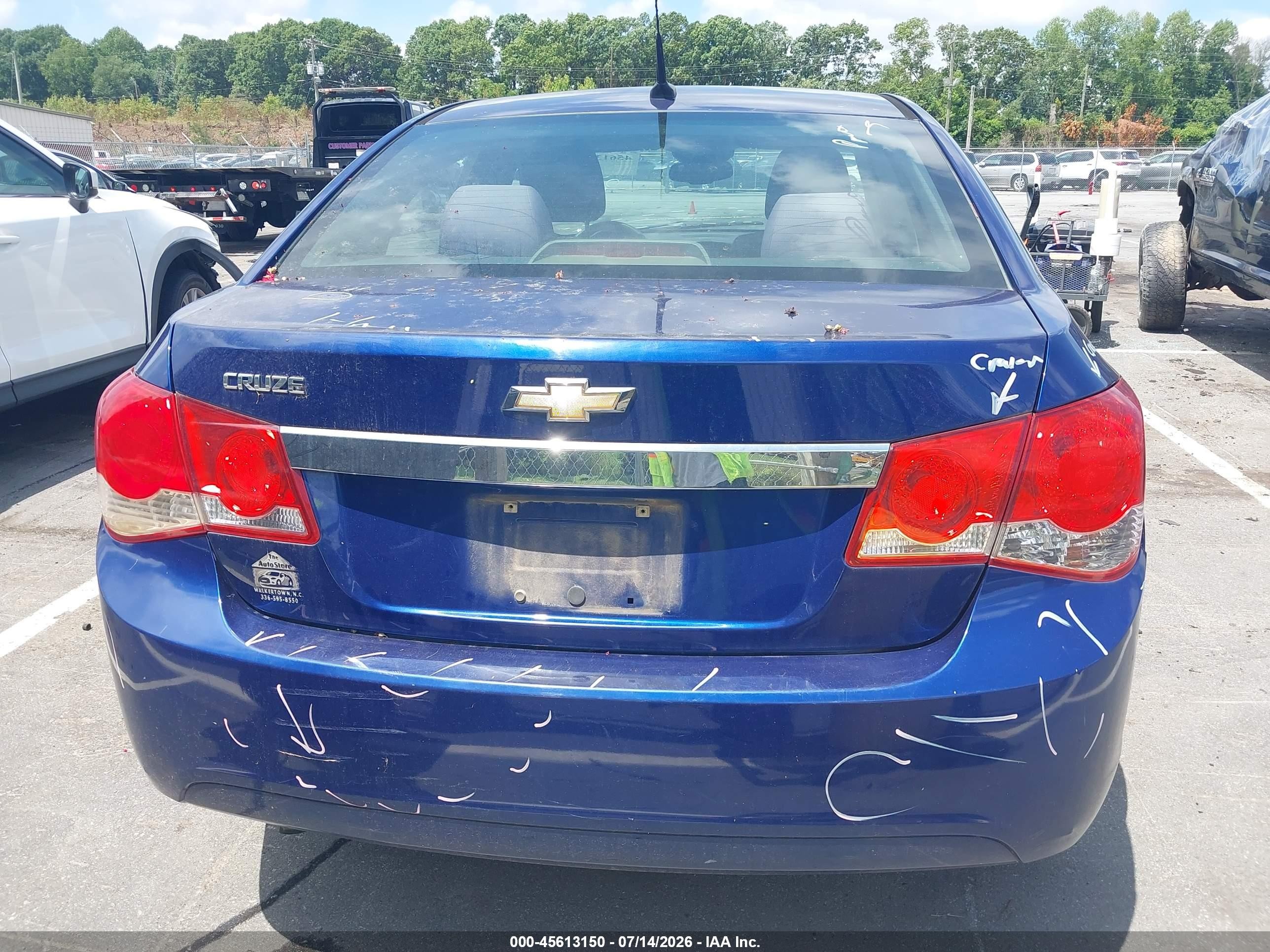 2013 Chevrolet Cruze Ls Auto Blue vin: 1G1PA5SH6D7263840