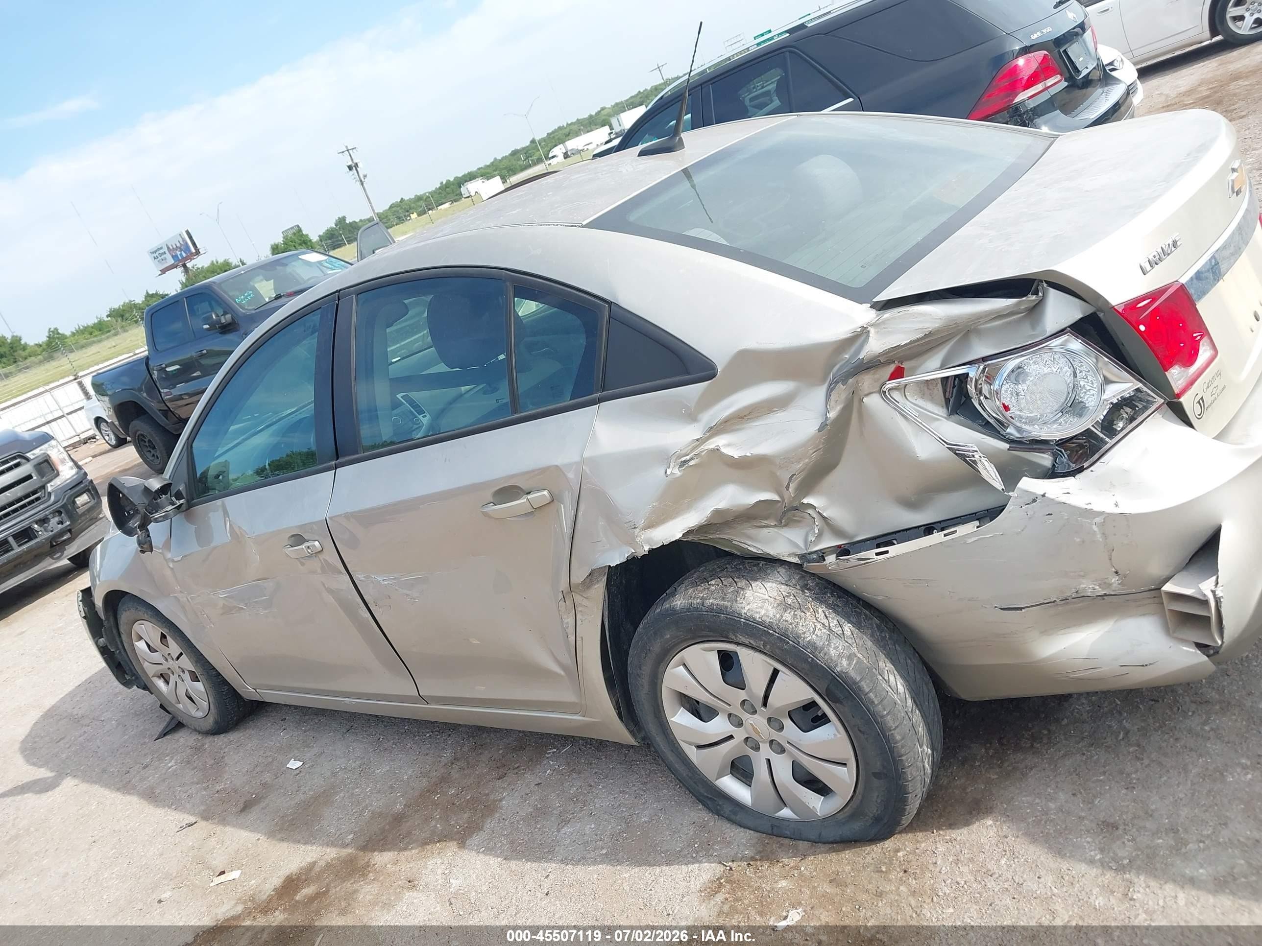 2013 Chevrolet Cruze Ls Auto Silver vin: 1G1PA5SH6D7278032