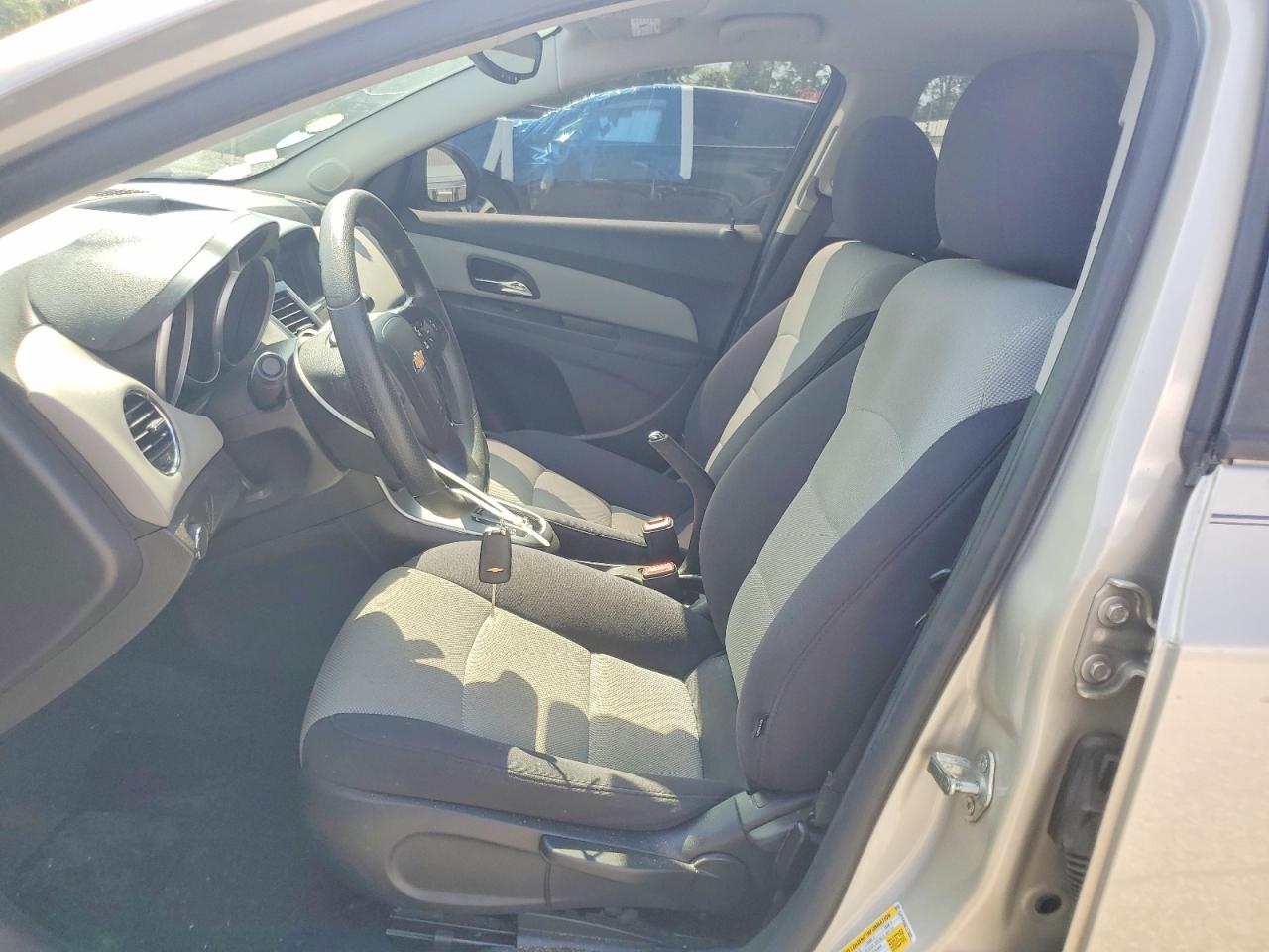 2014 Chevrolet Cruze Ls Gold vin: 1G1PA5SH6E7179583