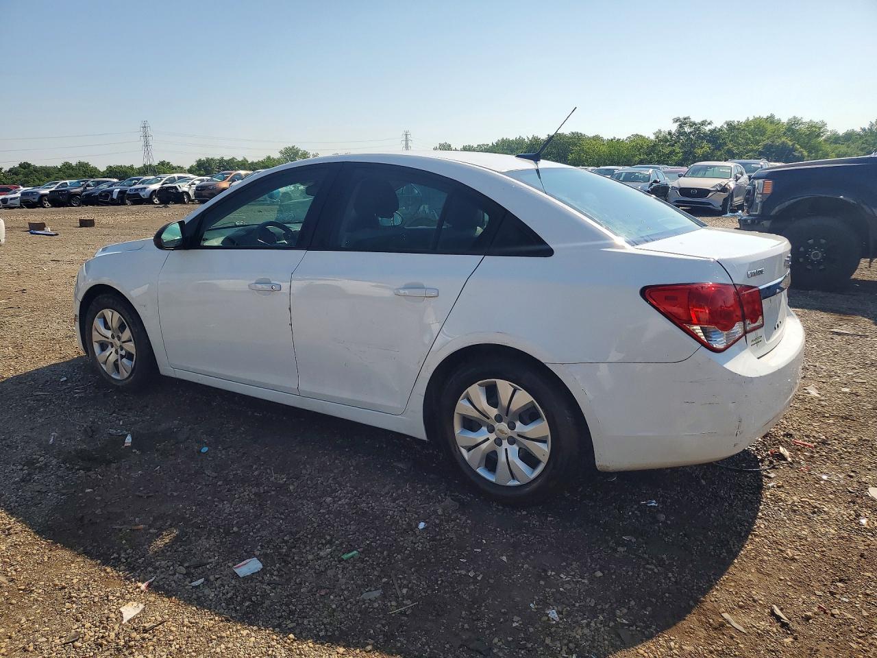 2014 Chevrolet Cruze Ls White vin: 1G1PA5SH6E7189689