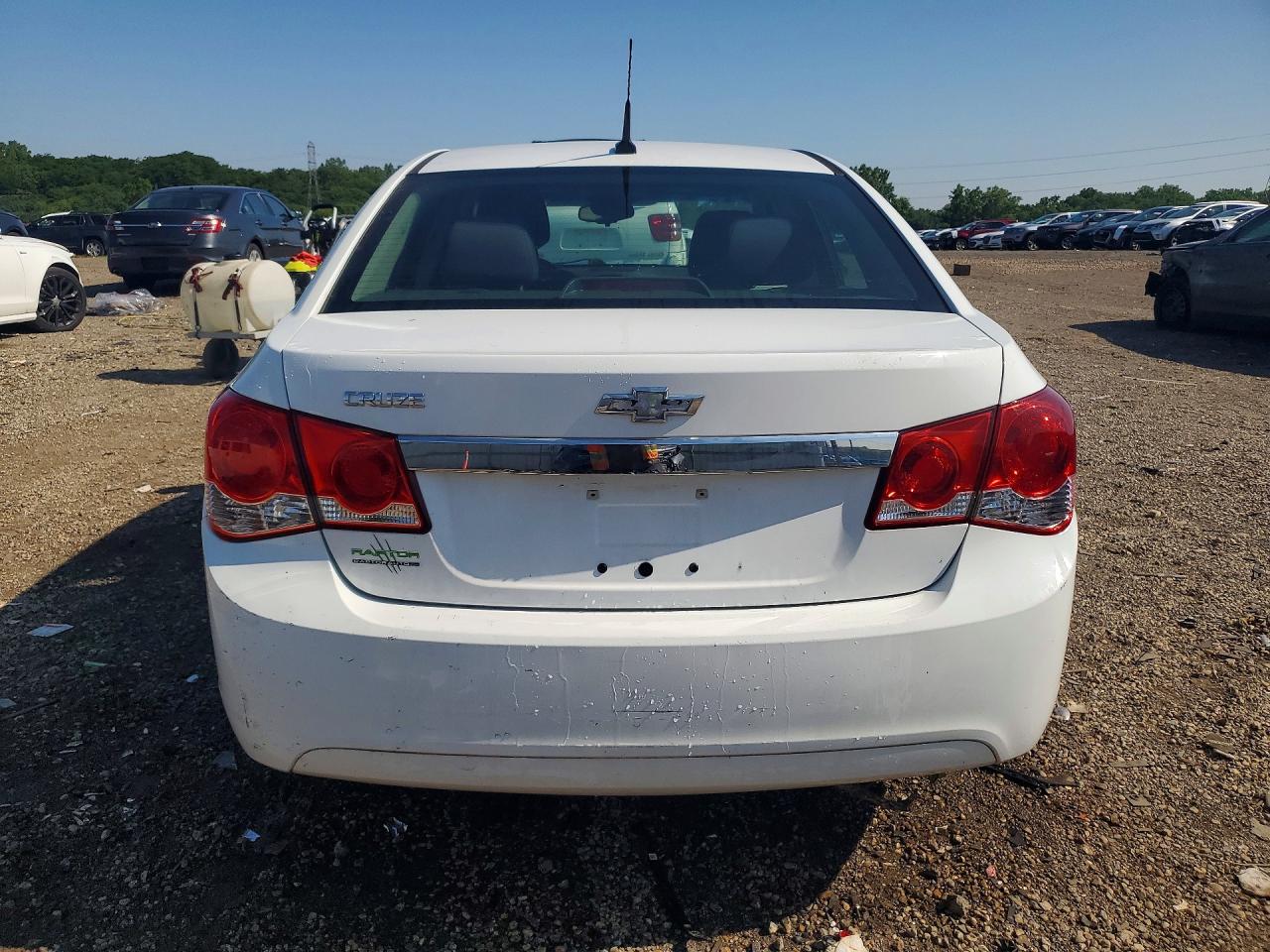 2014 Chevrolet Cruze Ls White vin: 1G1PA5SH6E7189689