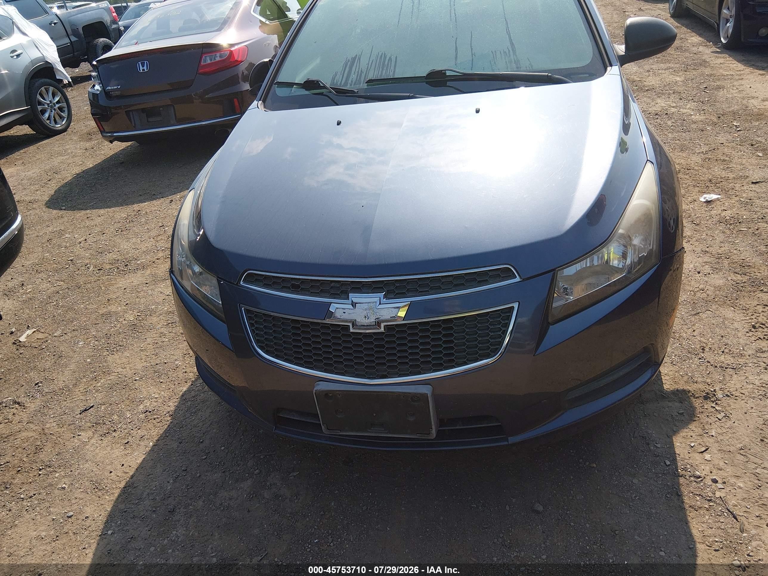 2014 Chevrolet Cruze Ls Auto Blue vin: 1G1PA5SH6E7225588