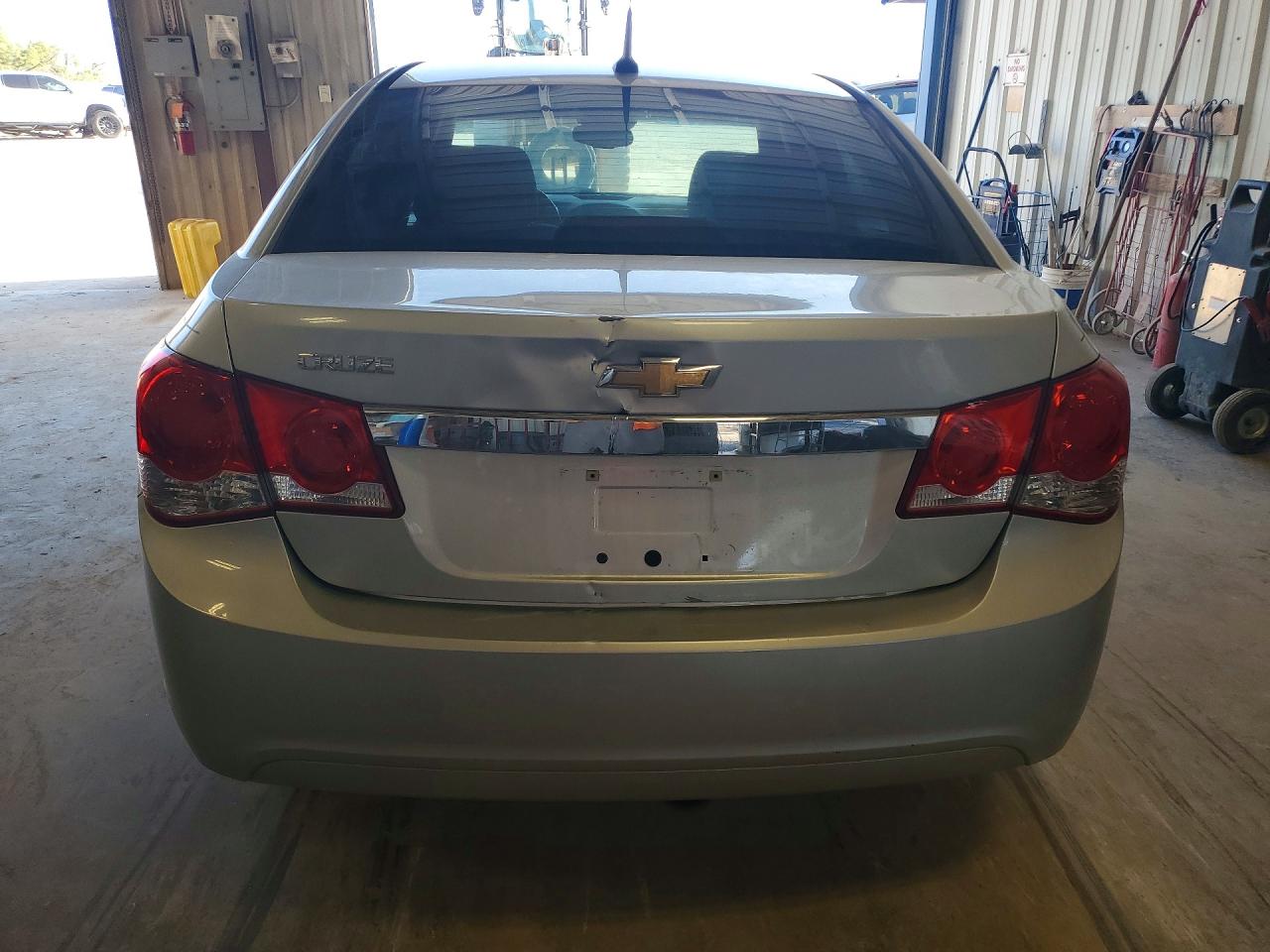 2014 Chevrolet Cruze Ls Серебряный vin: 1G1PA5SH6E7485120