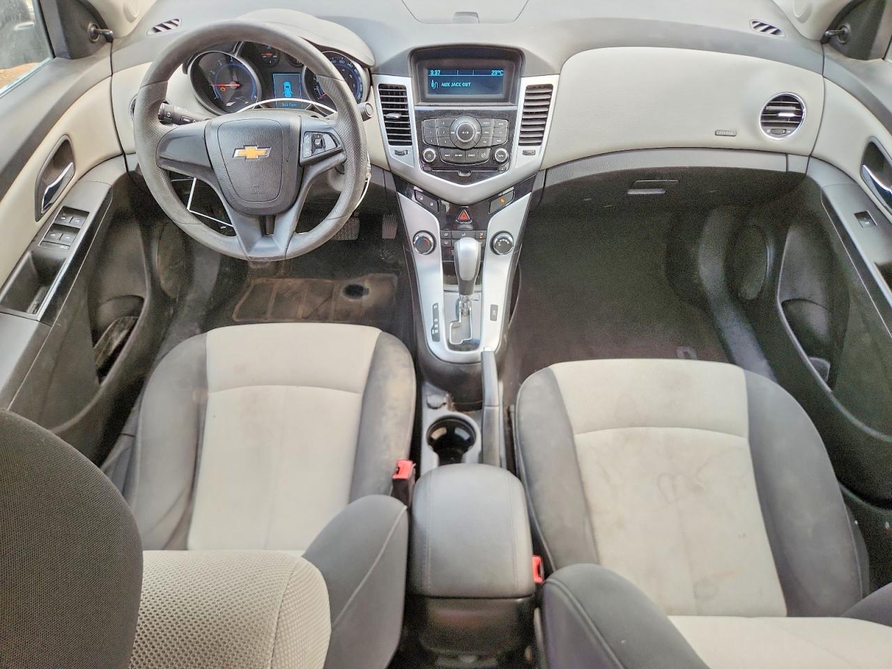 2011 Chevrolet Cruze Ls White vin: 1G1PA5SH7B7103334