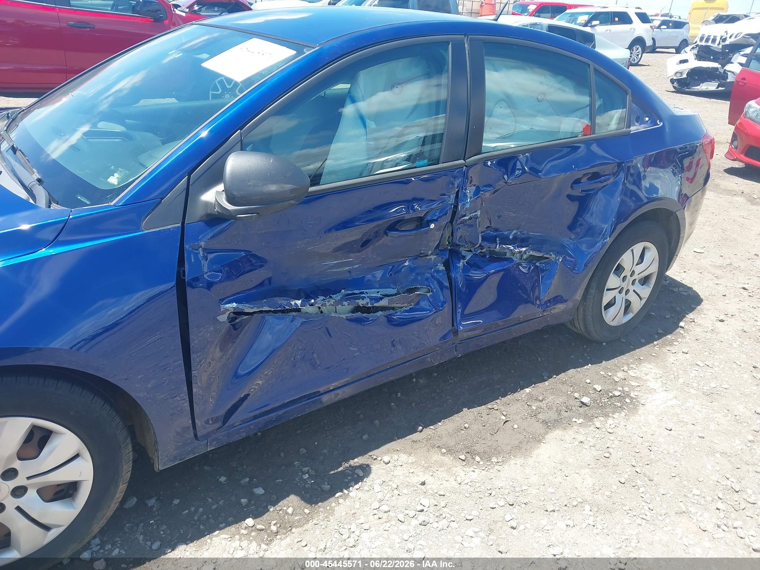 2013 Chevrolet Cruze Ls Auto Blue vin: 1G1PA5SH7D7181311