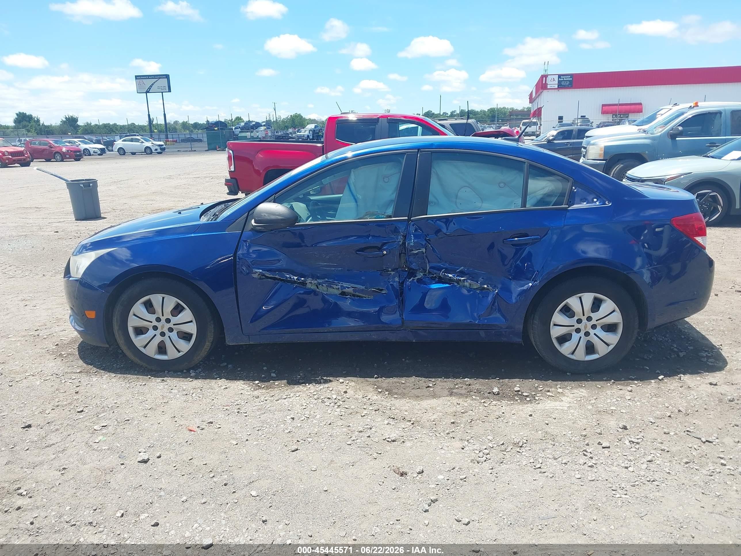 2013 Chevrolet Cruze Ls Auto Blue vin: 1G1PA5SH7D7181311
