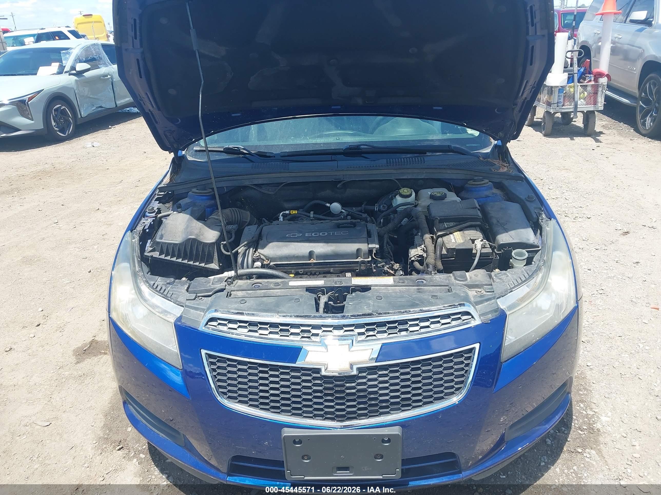 2013 Chevrolet Cruze Ls Auto Blue vin: 1G1PA5SH7D7181311
