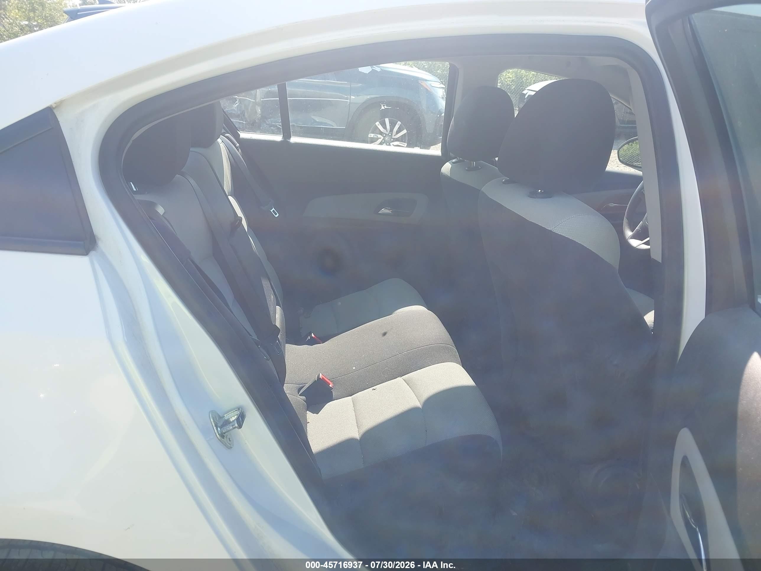 2013 Chevrolet Cruze Ls Auto White vin: 1G1PA5SH7D7225663