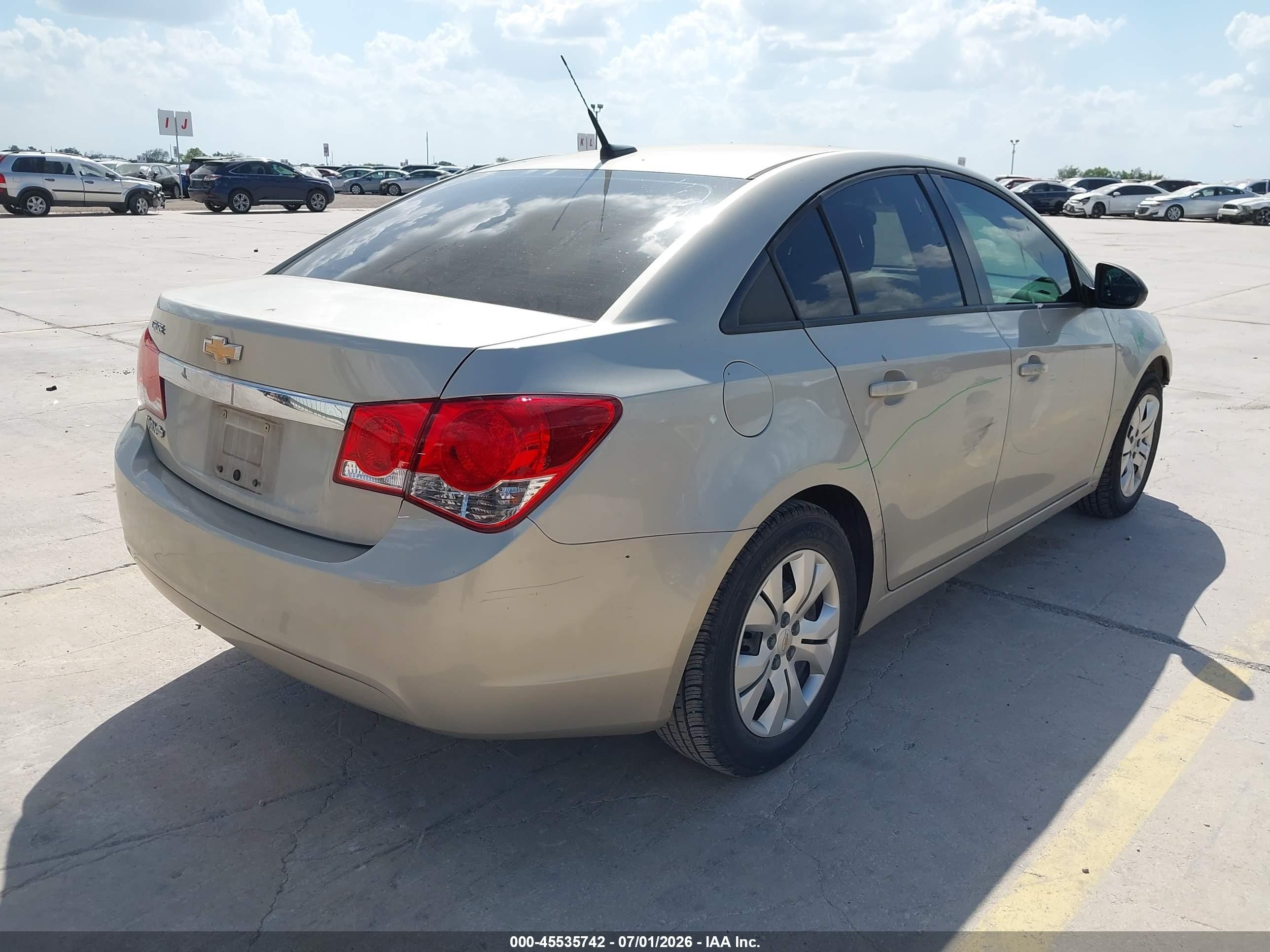 2013 Chevrolet Cruze Ls Auto Gold vin: 1G1PA5SH7D7318697