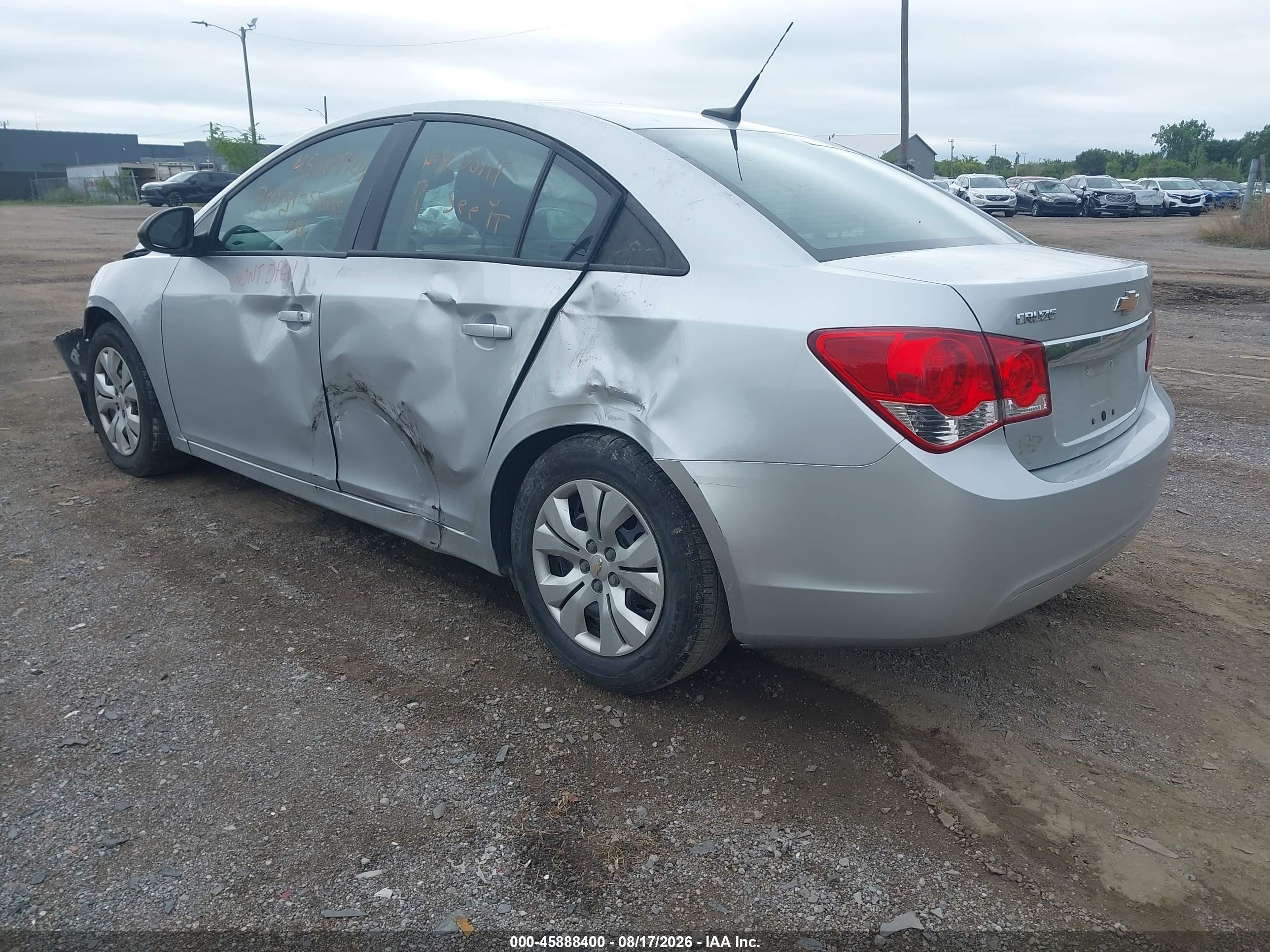 2014 Chevrolet Cruze Ls Auto Серебряный vin: 1G1PA5SH7E7172285