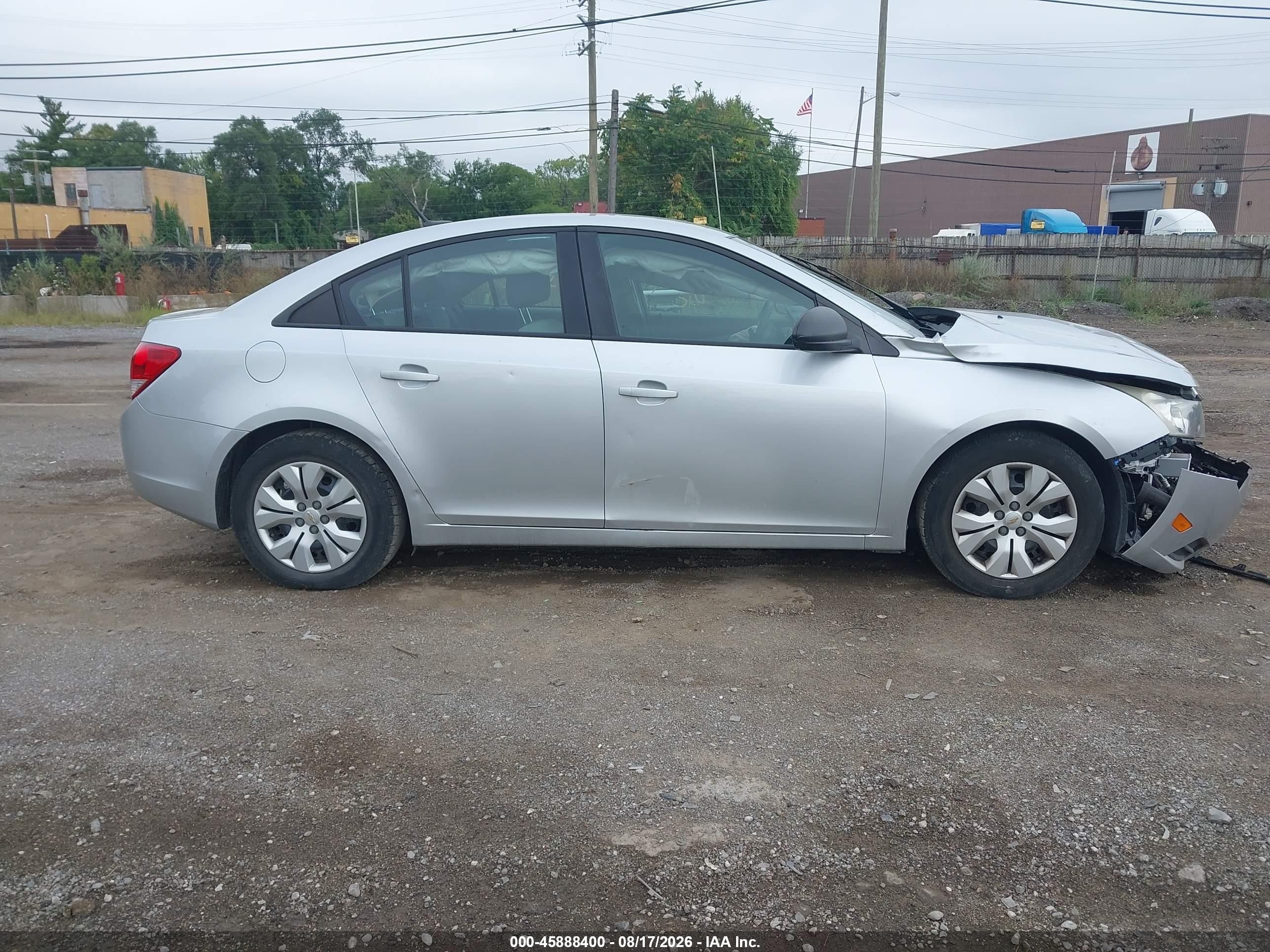 2014 Chevrolet Cruze Ls Auto Серебряный vin: 1G1PA5SH7E7172285