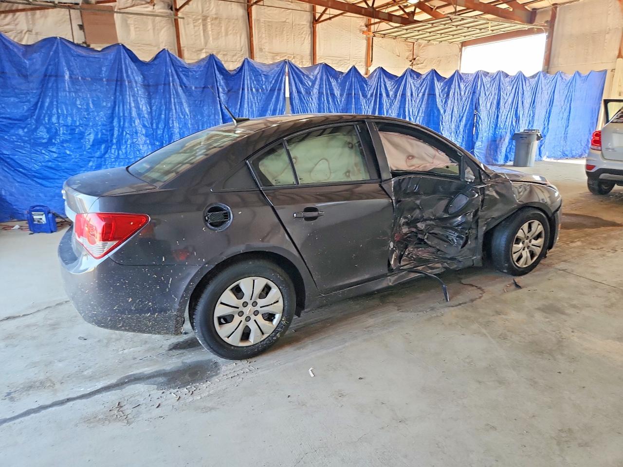 2014 Chevrolet Cruze Ls Gray vin: 1G1PA5SH7E7188261