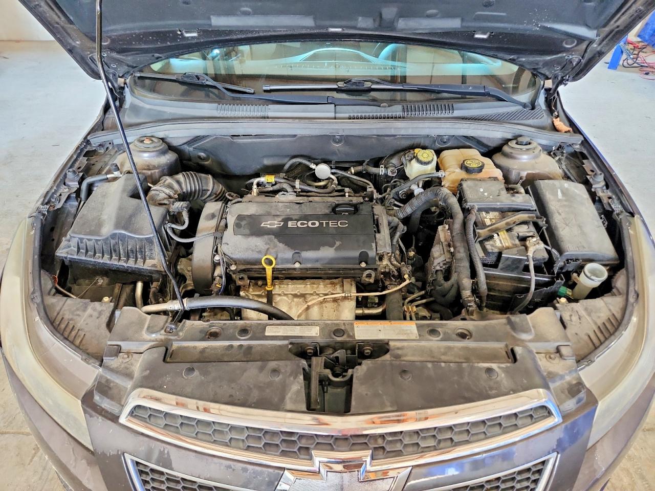 2014 Chevrolet Cruze Ls Gray vin: 1G1PA5SH7E7188261