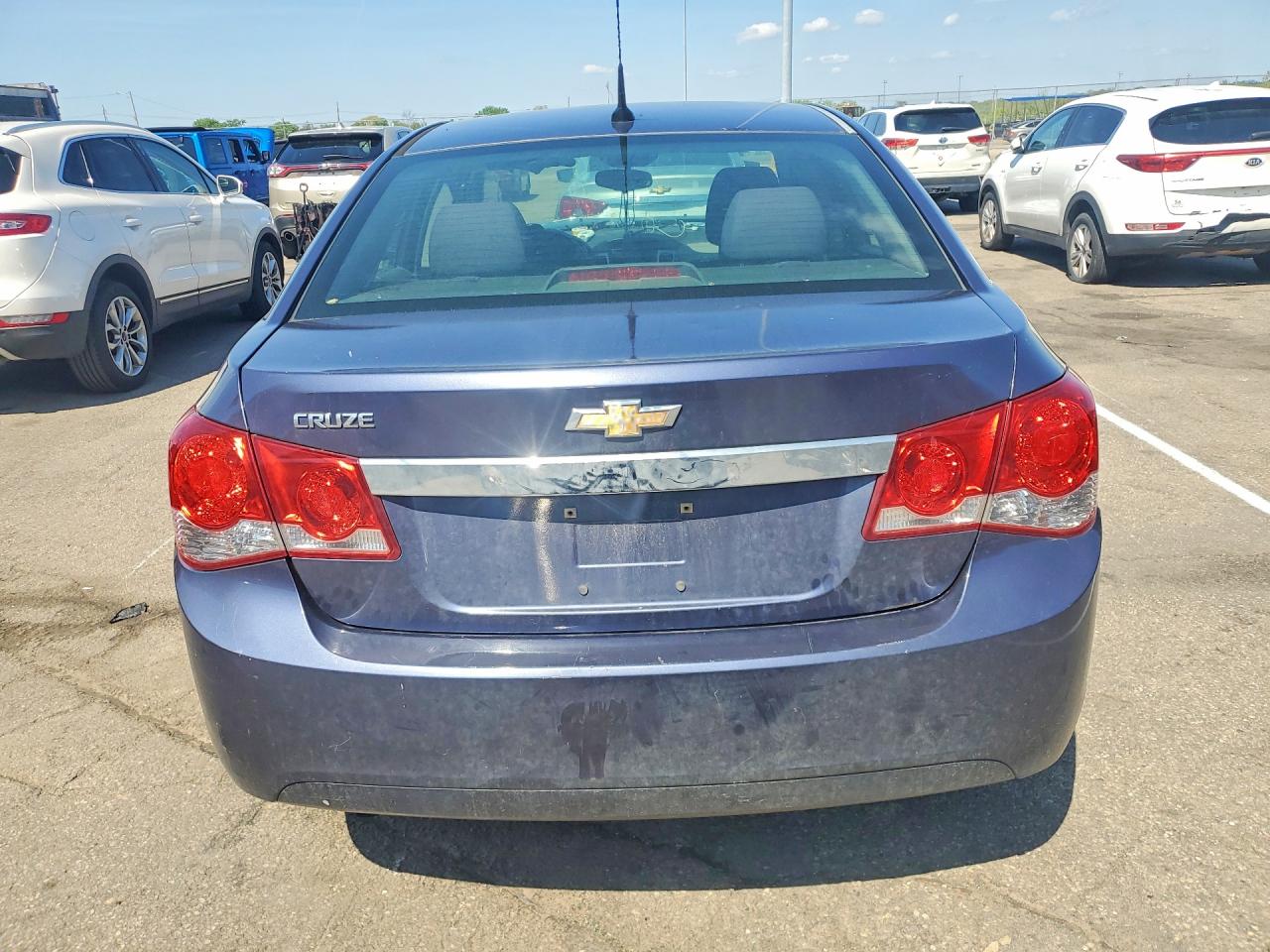 2014 Chevrolet Cruze Ls Синий vin: 1G1PA5SH7E7309371