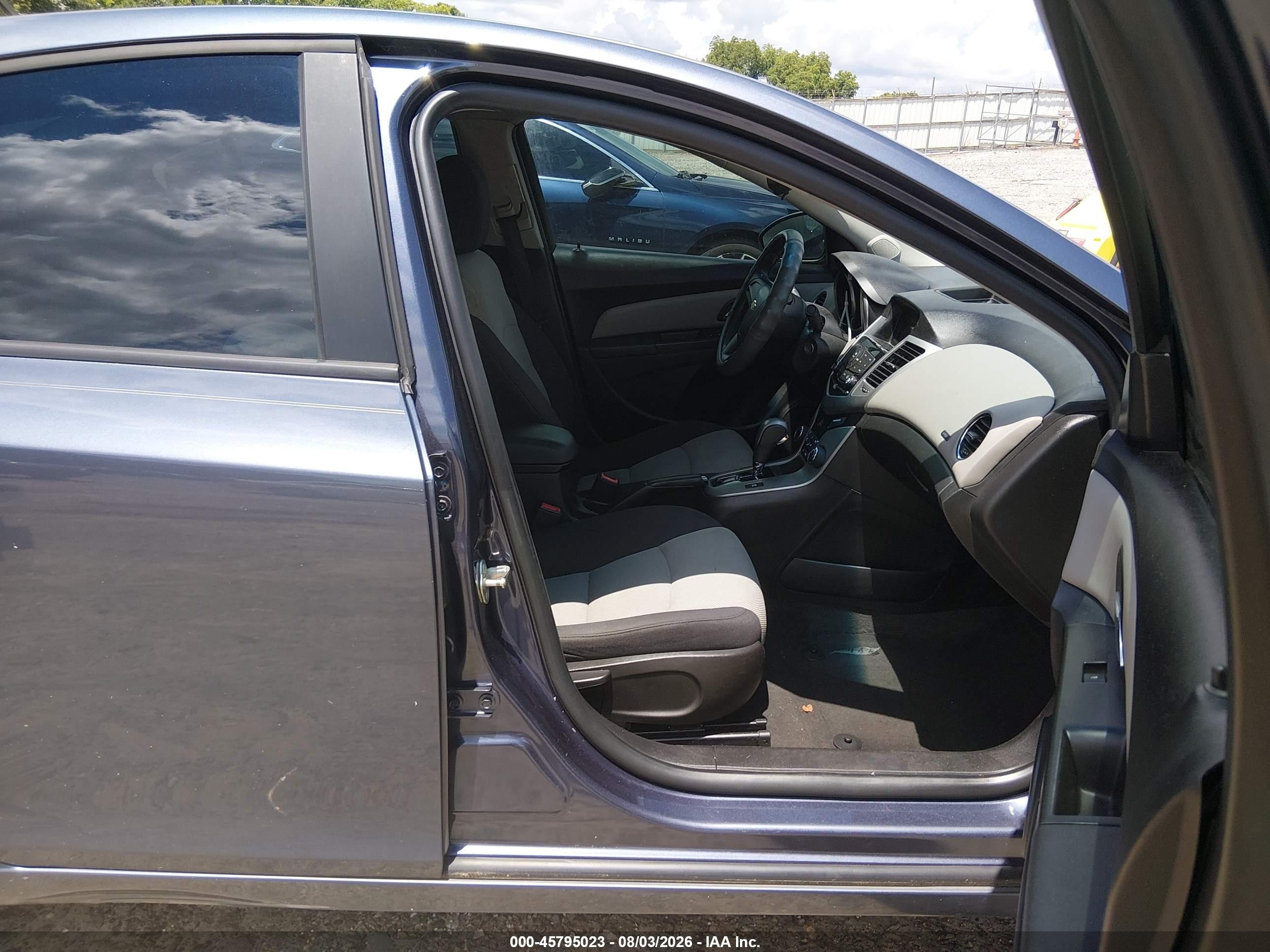 2014 Chevrolet Cruze Ls Auto Blue vin: 1G1PA5SH7E7349949