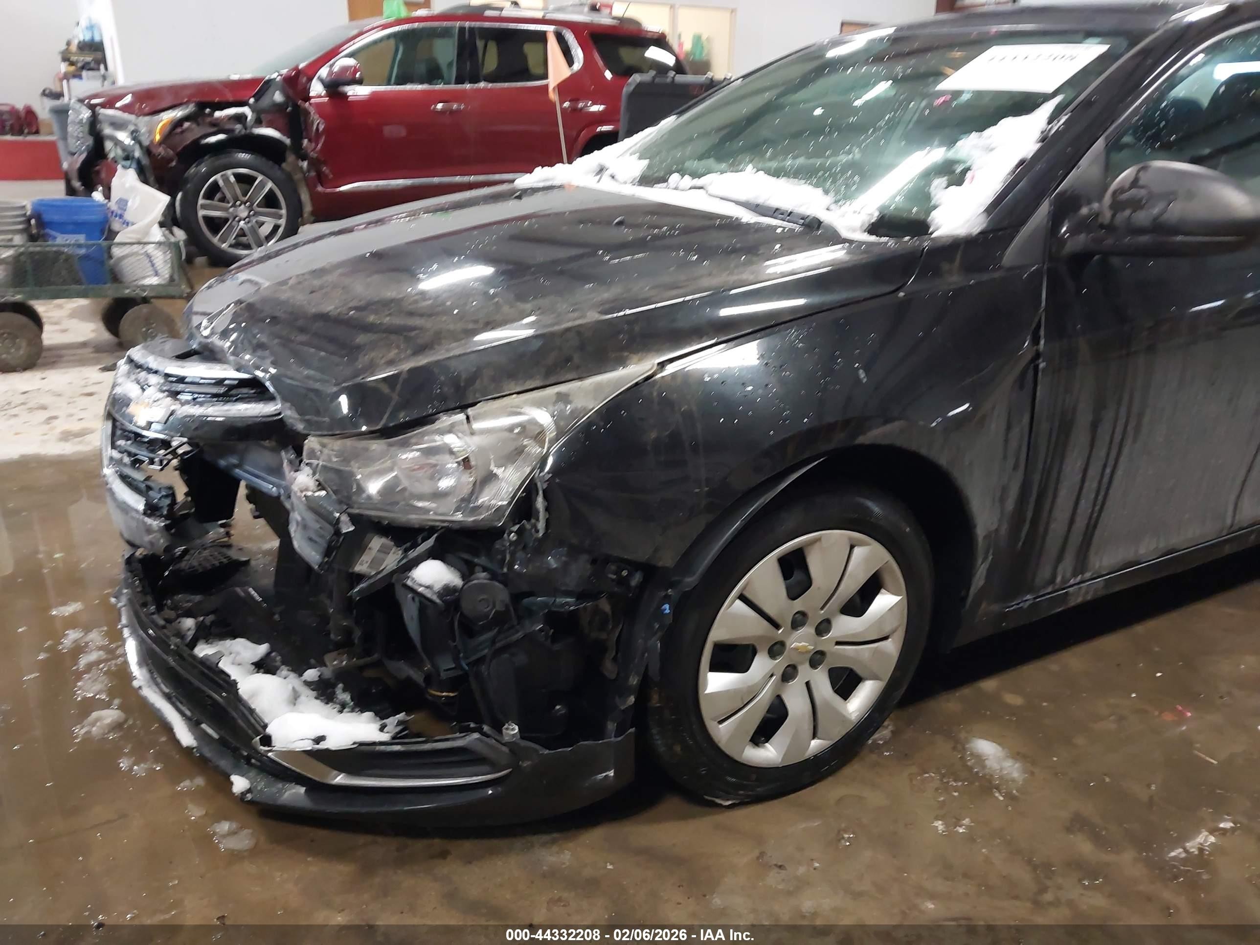 2015 Chevrolet Cruze Ls Auto Black vin: 1G1PA5SH7F7115361