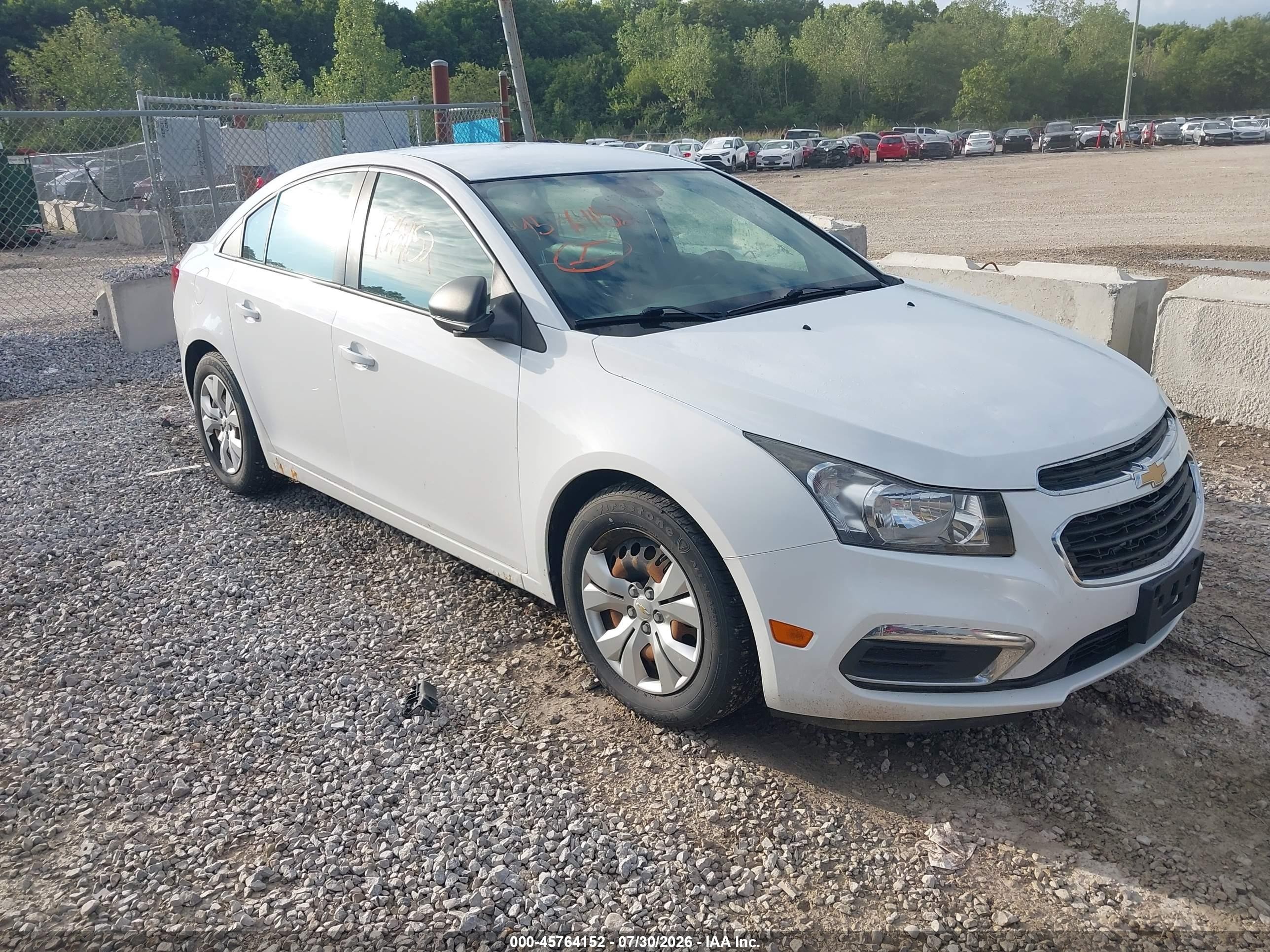2015 Chevrolet Cruze Ls Auto White vin: 1G1PA5SH7F7163507