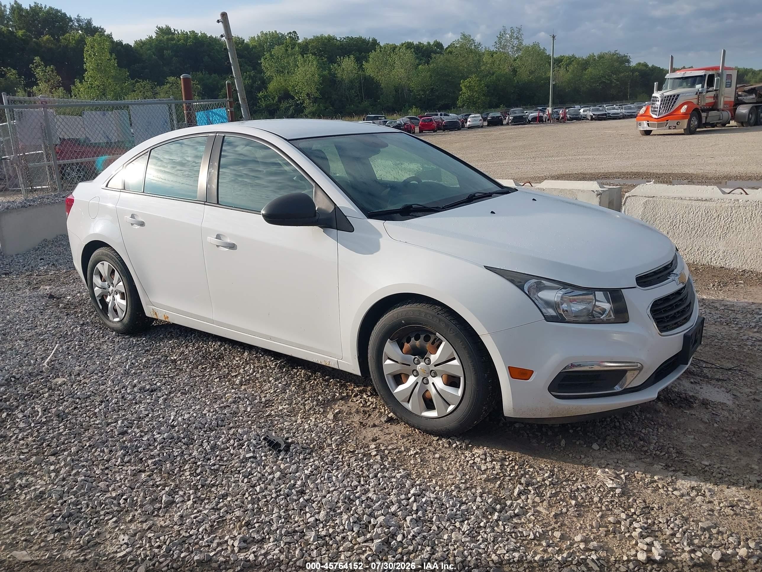 2015 Chevrolet Cruze Ls Auto White vin: 1G1PA5SH7F7163507