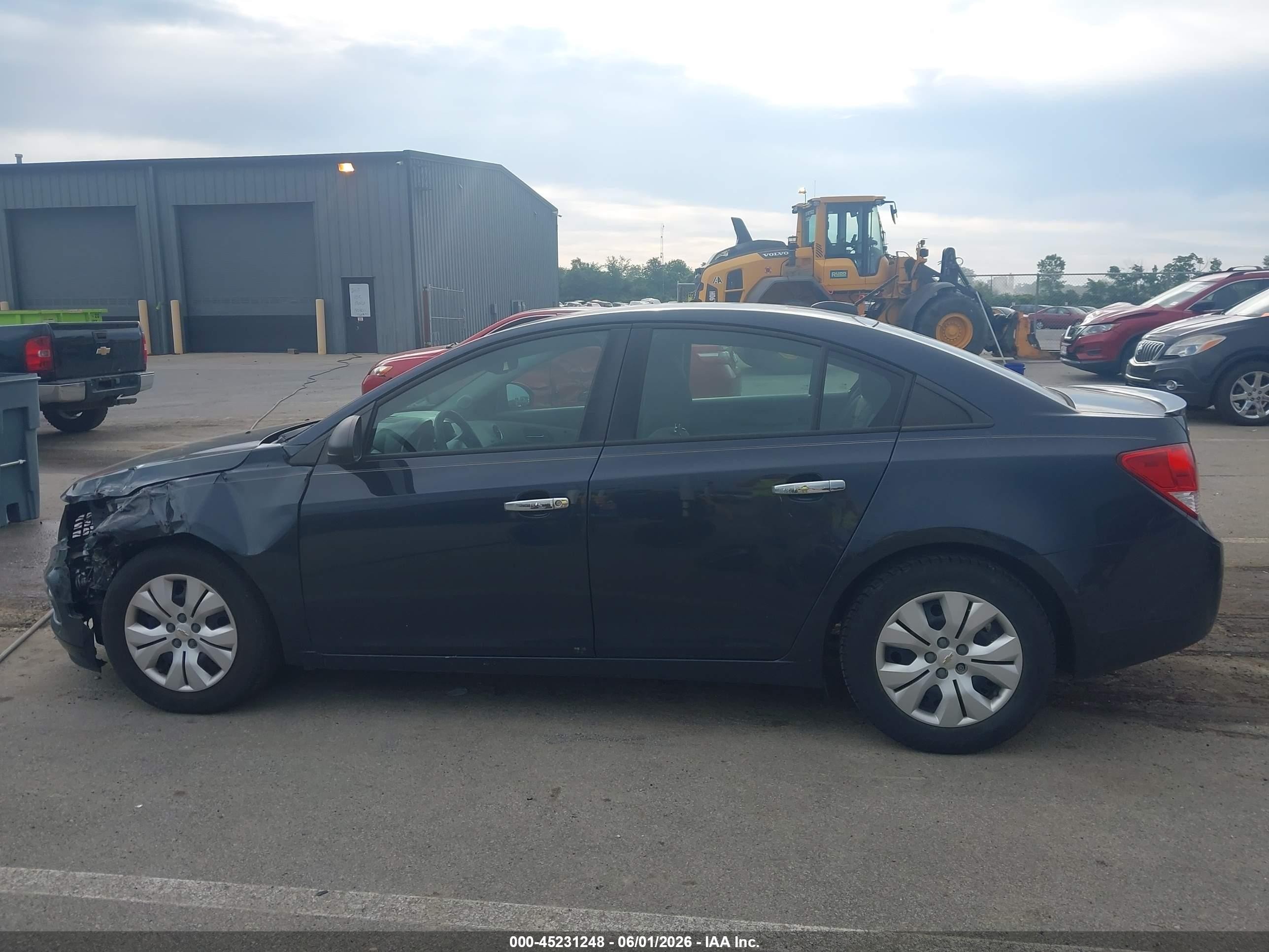 2015 Chevrolet Cruze Ls Auto Dark Blue vin: 1G1PA5SH7F7199696