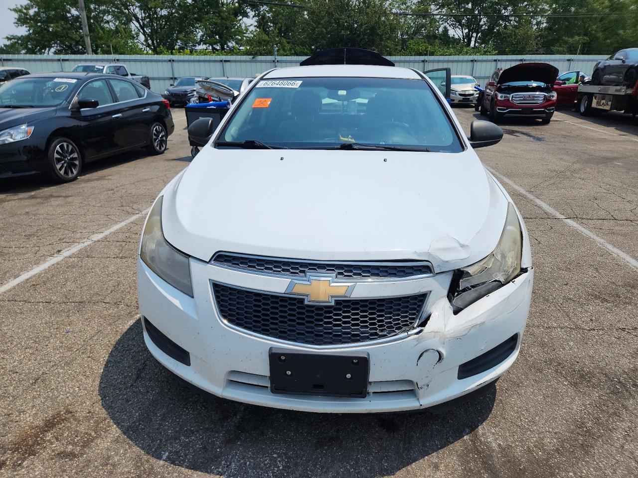 2013 Chevrolet Cruze Ls White vin: 1G1PA5SH8D7116208