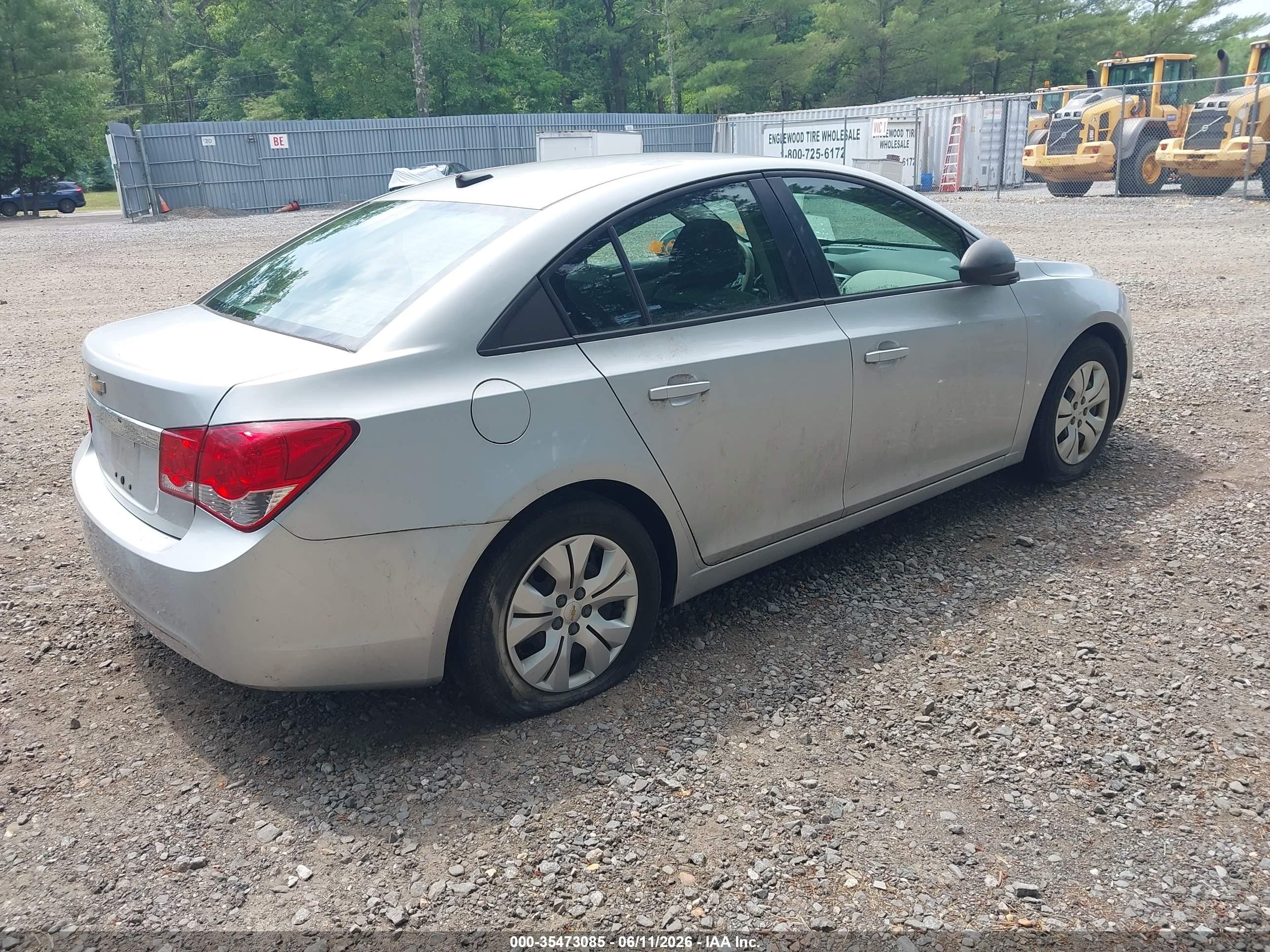 2013 Chevrolet Cruze Ls Auto Silver vin: 1G1PA5SH8D7174528