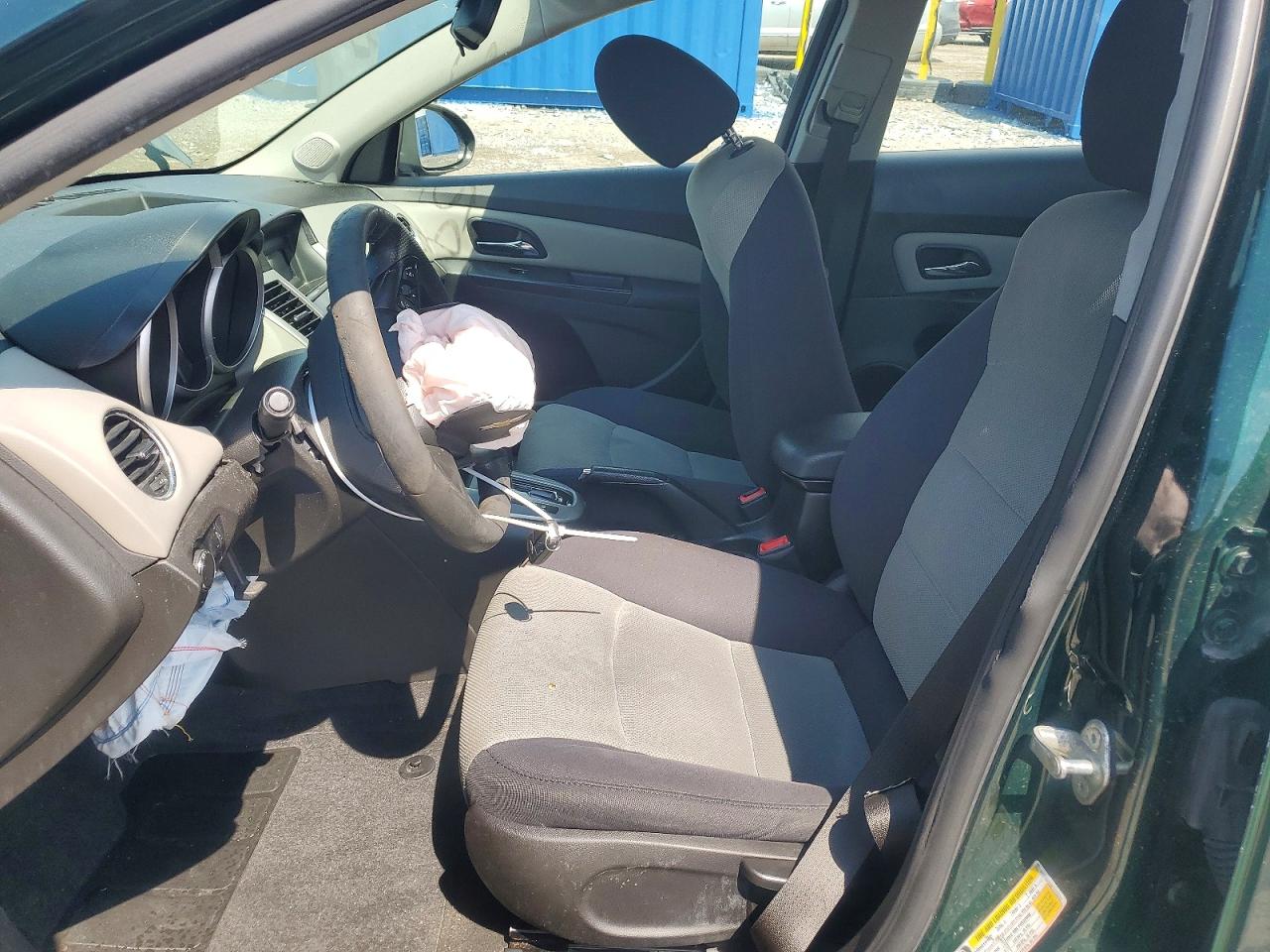 2014 Chevrolet Cruze Ls Green vin: 1G1PA5SH8E7171579