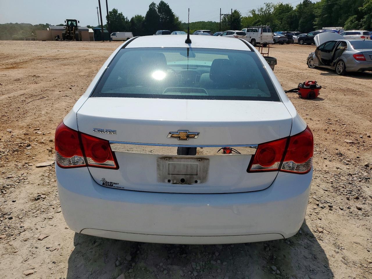 2014 Chevrolet Cruze Ls White vin: 1G1PA5SH8E7225527