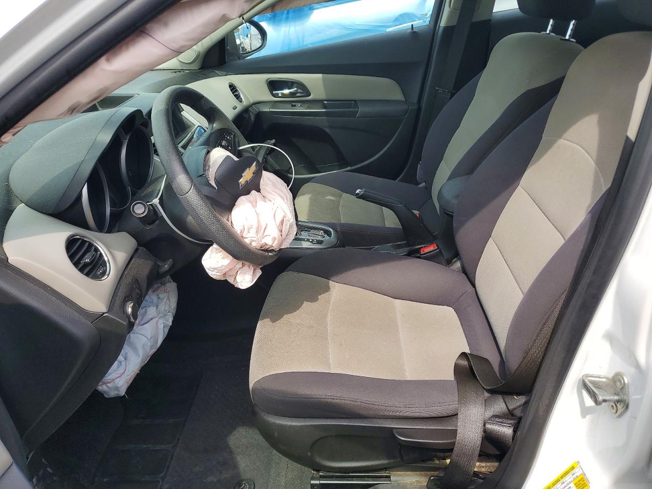 2014 Chevrolet Cruze Ls White vin: 1G1PA5SH8E7225527